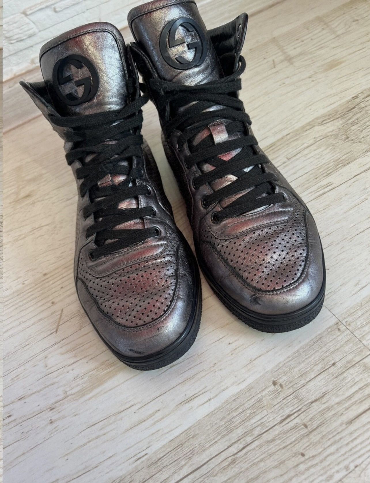 Gucci Gucci Metallic Leather Sneakers – Size 7 Size US 8 / EU 41 - 5 Thumbnail