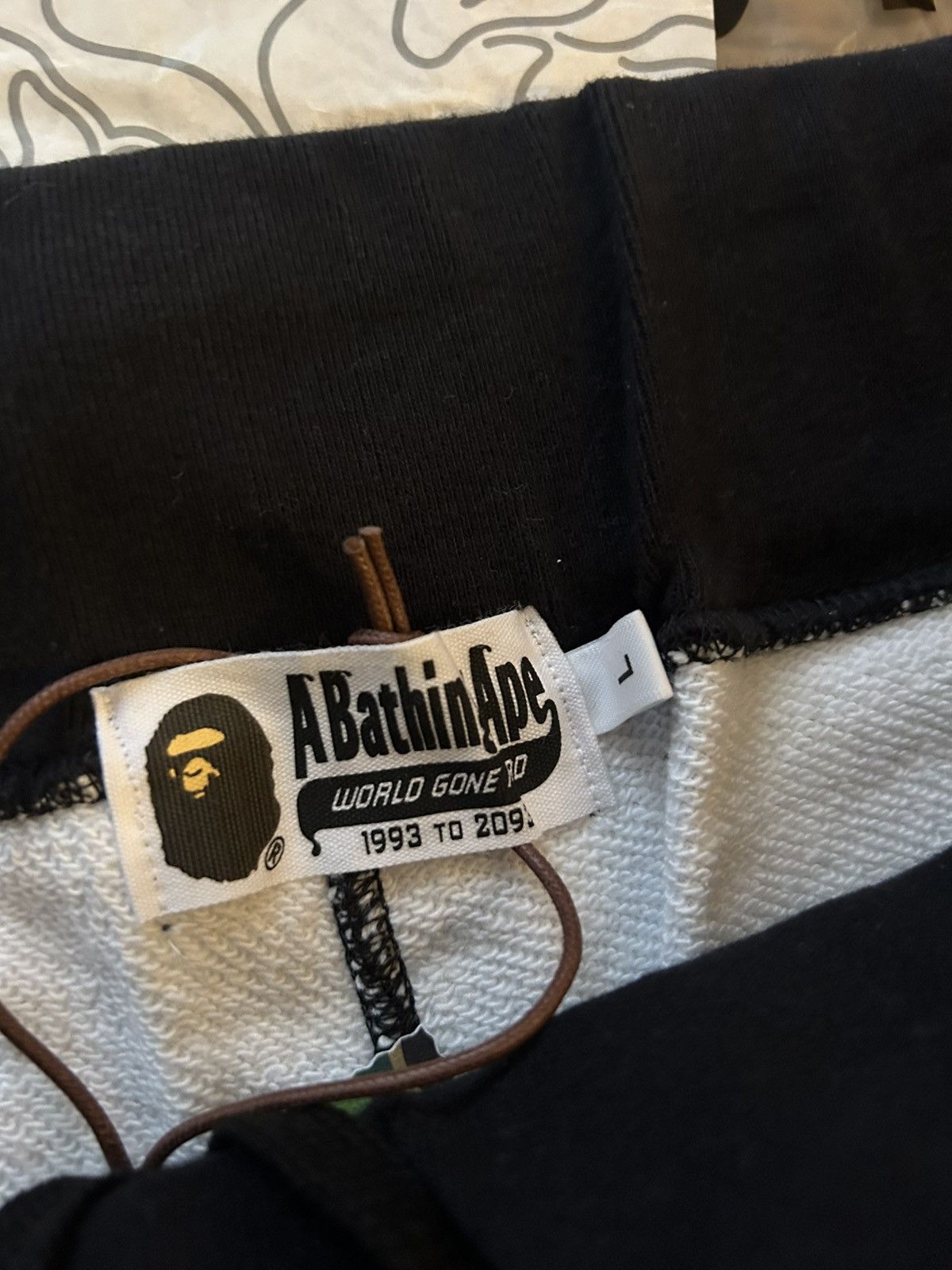 Bape Bape Text Code Camo Sweat Shorts Size US 32 / EU 48 - 8 Thumbnail