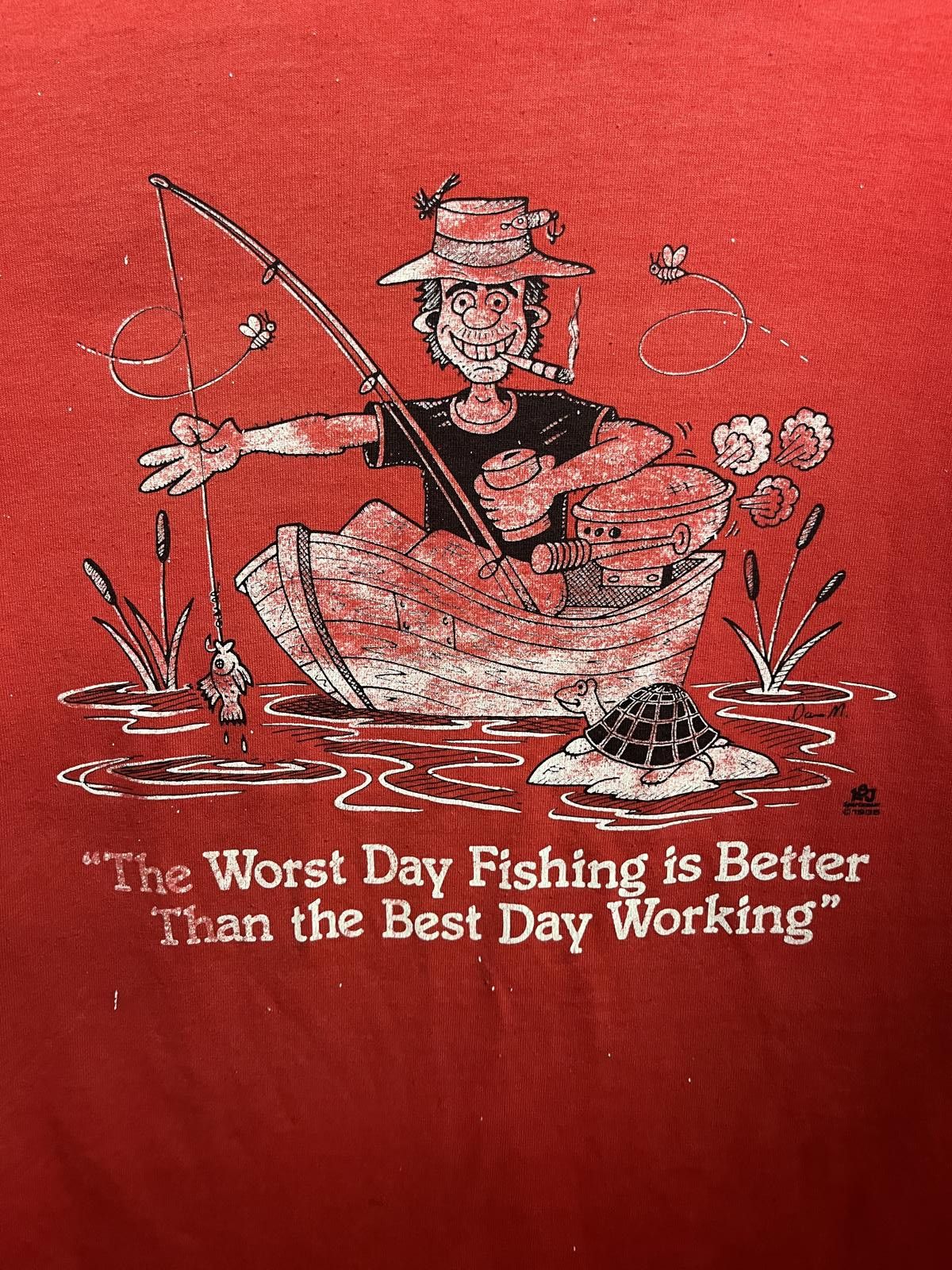 Jerzees VTG Fishing T-shirt 1985 The Worst Day Fishing Tee -M Size US M / EU 48-50 / 2 - 3 Thumbnail