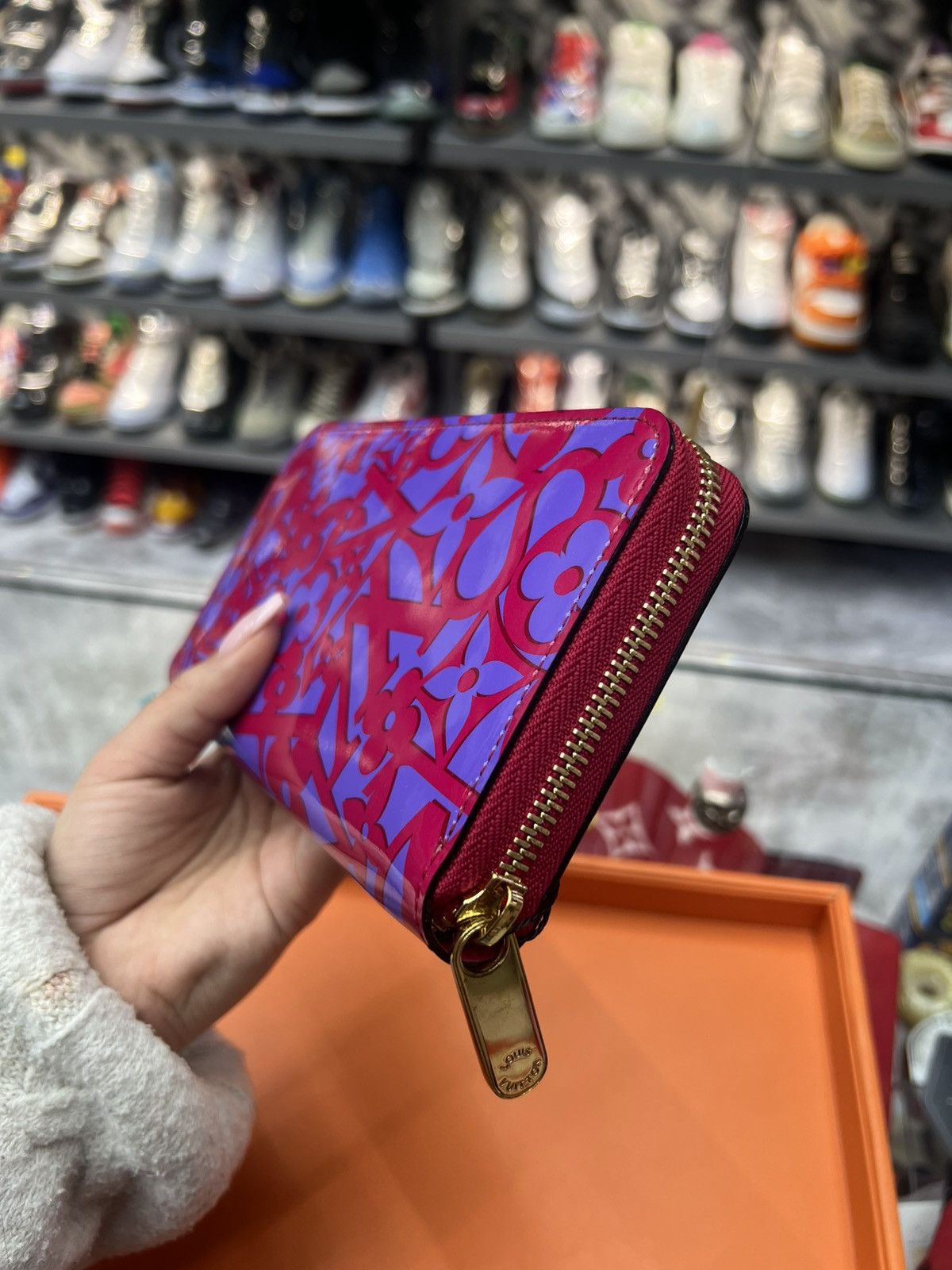 Louis Vuitton Louis Vuitton Patent Zippy Wallet Size ONE SIZE - 3 Thumbnail
