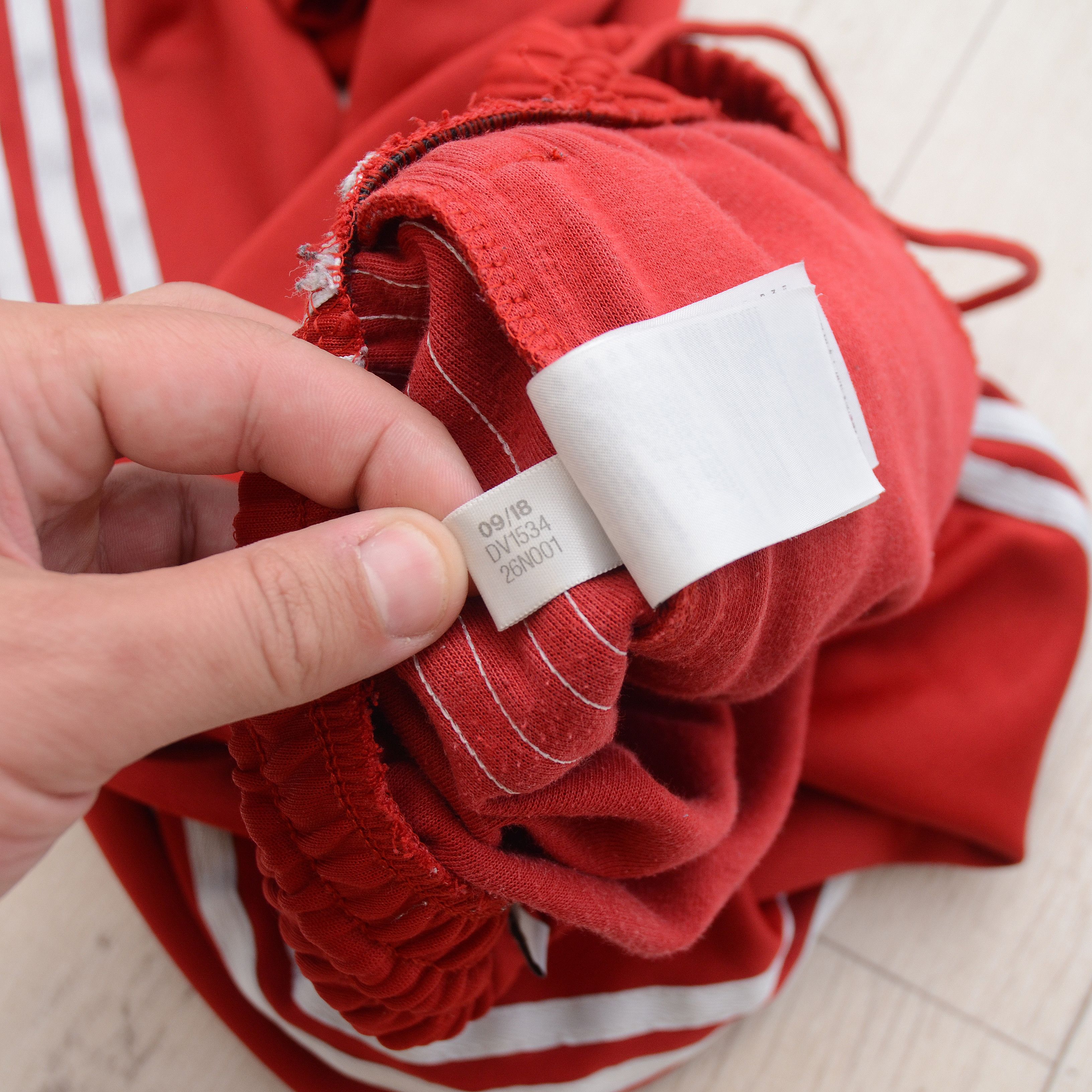 Adidas Adidas Originals Superstar Cuffed Sports Pants Training Size US 30 / EU 46 - 14 Thumbnail