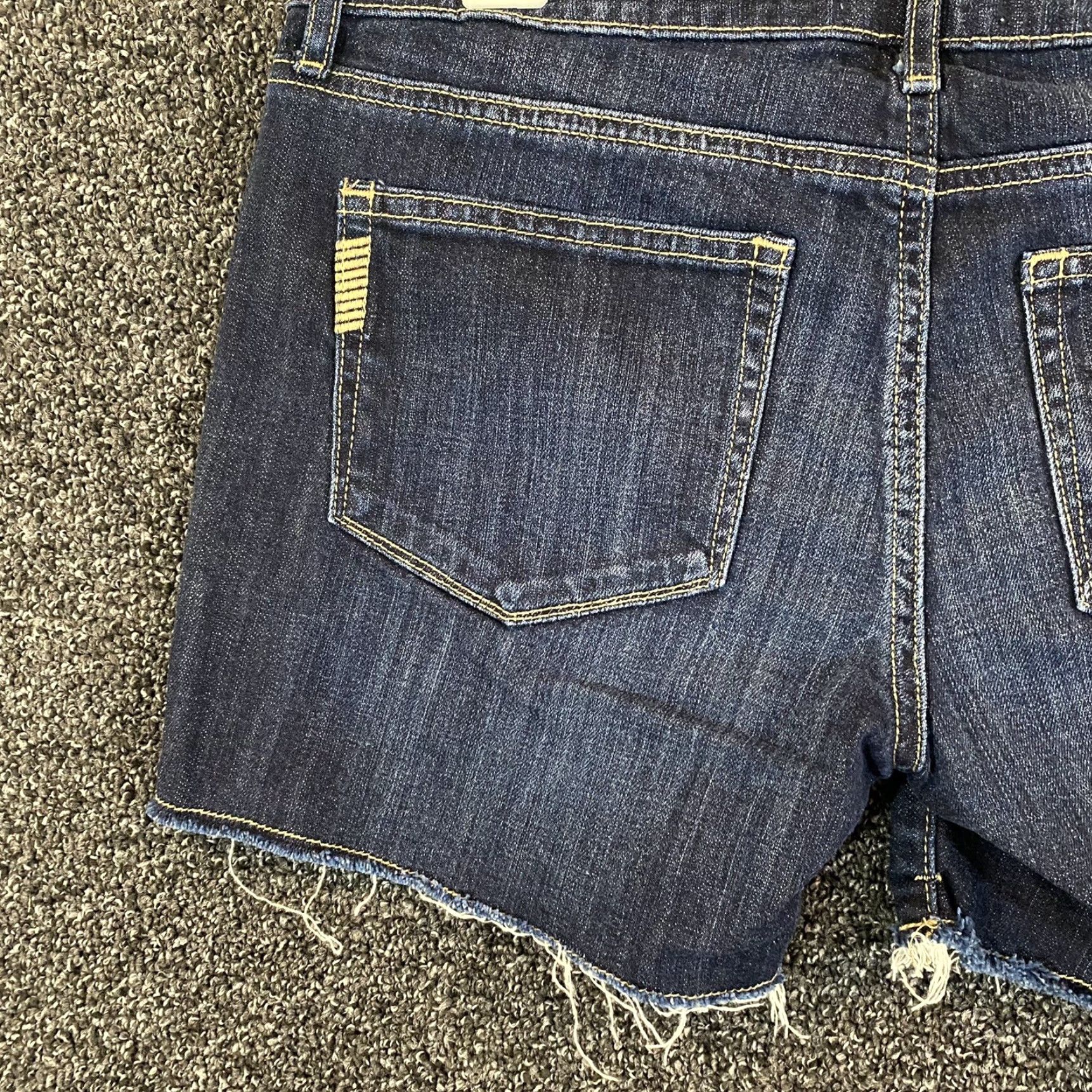 Paige PAIGE Denim Shorts Womens Size 27 Blue Low Rise Frayed Hem 5” Inseam Stretch Regular 5-Pocket Design Vintage No Size 27" / US 4 / IT 40 - 7 Thumbnail