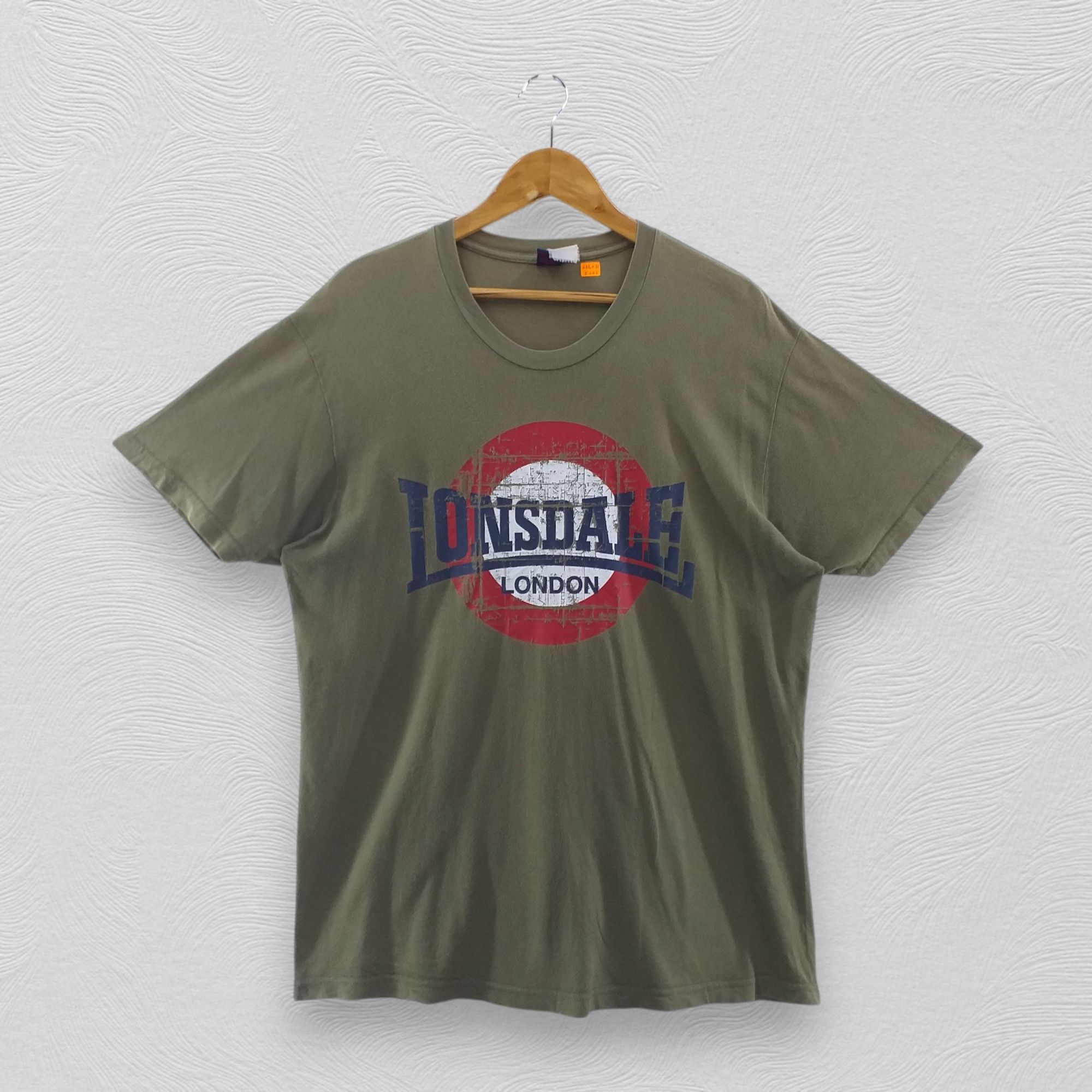 Lonsdale Lonsdale London Spell Out XLarge Tshirt -F066 Size US L / EU 52-54 / 3 - 1 Thumbnail