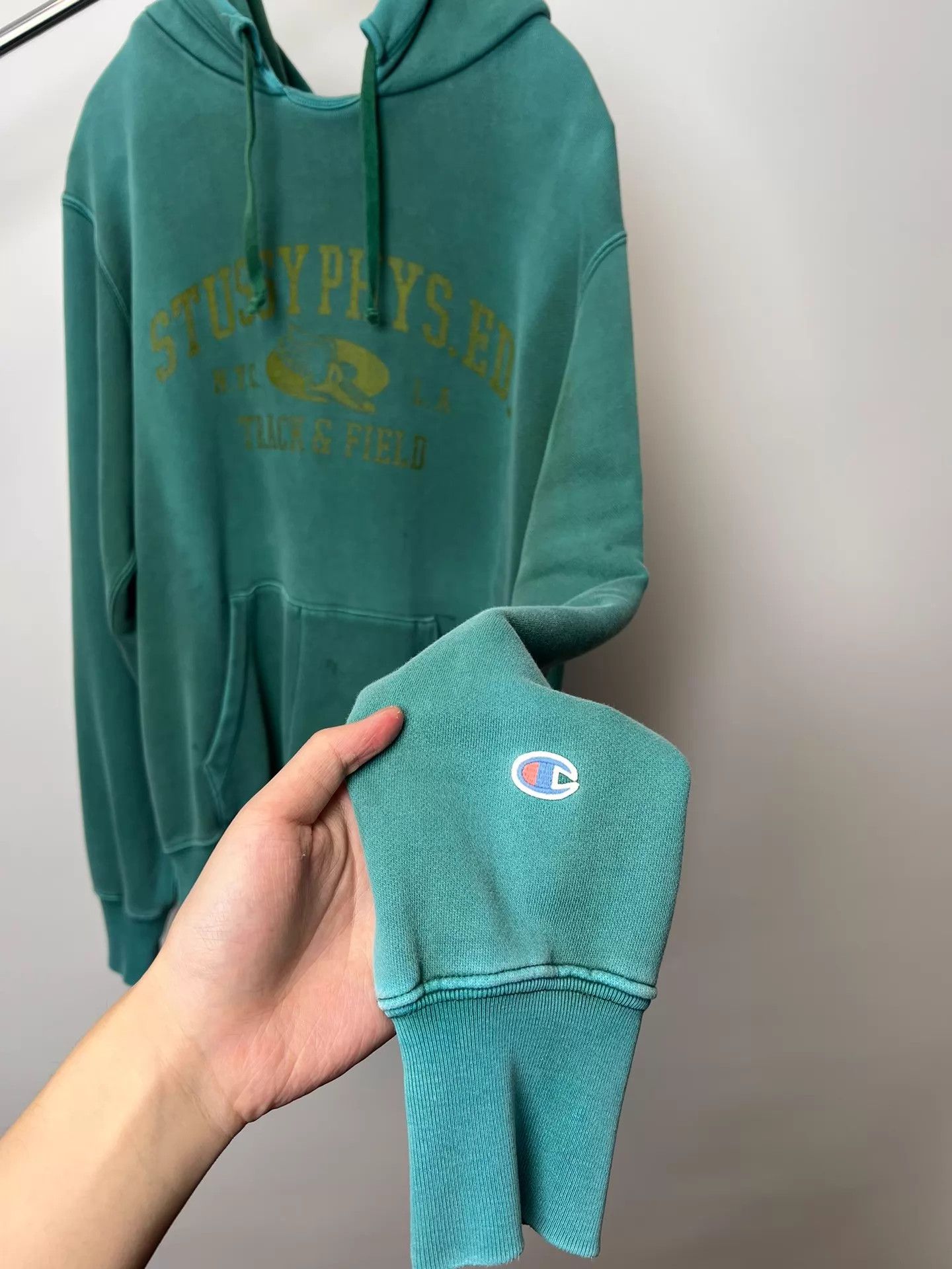 Stussy Stussy X Champion Vintage Dirty Dyed Washed Hoodie L Size US L / EU 52-54 / 3 - 4 Thumbnail