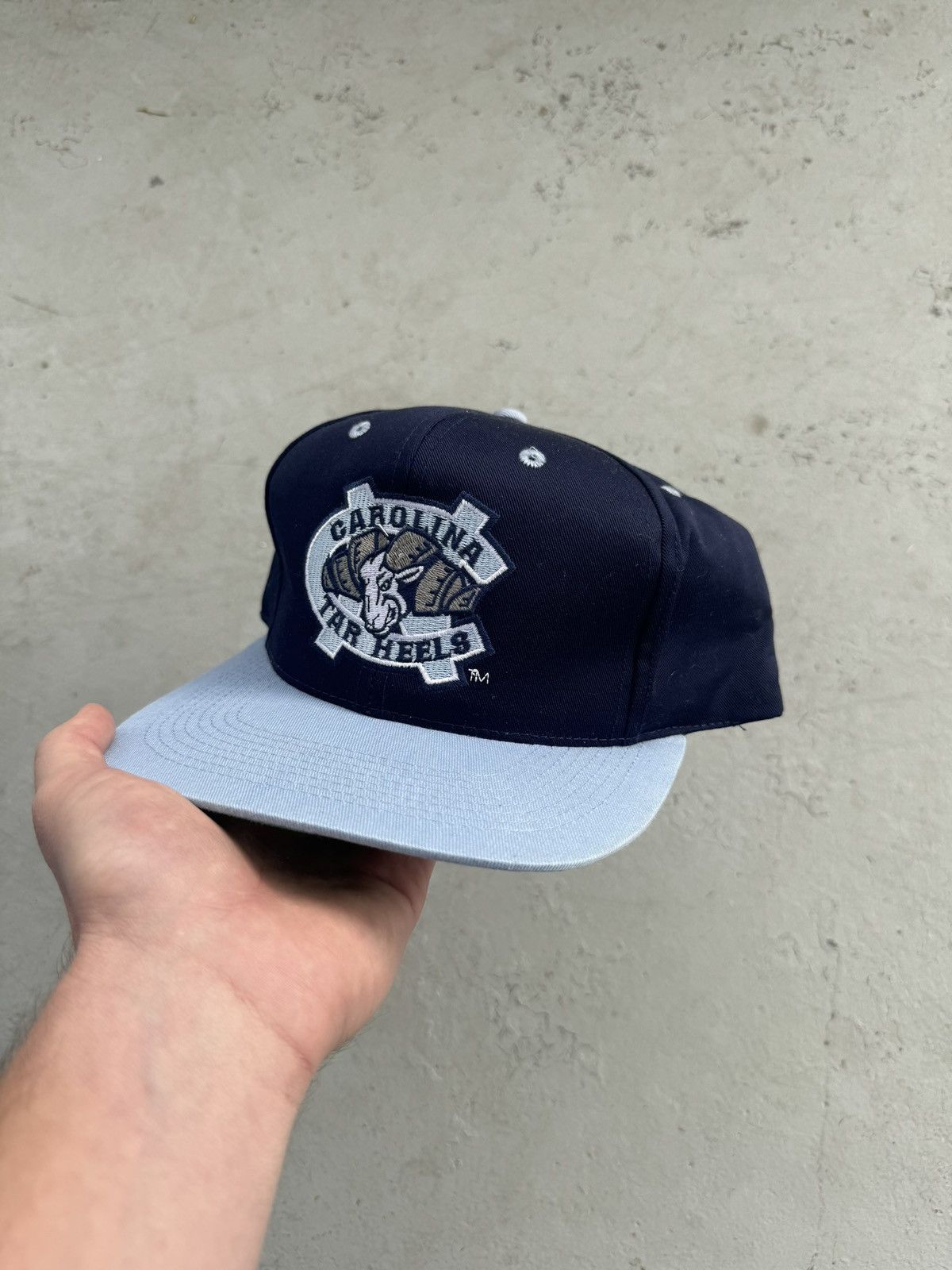 Nike Vintage UNC Tar Heels Two Toned Hat Size ONE SIZE - 2 Thumbnail