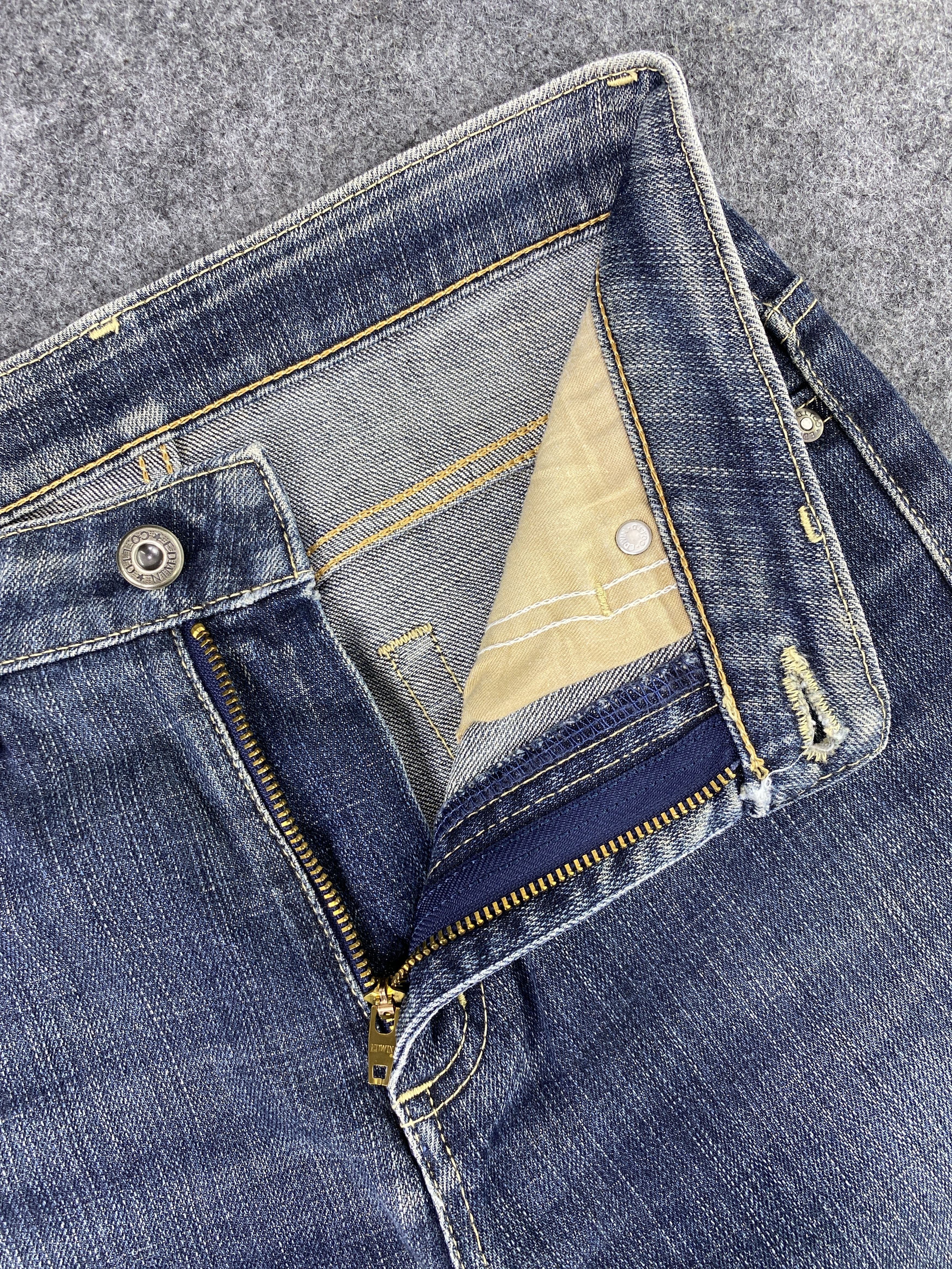 Edwin Vintage Edwin Distressed Wash Flare Jeans - J1076 Size 26" / US 2 / IT 38 - 7 Thumbnail