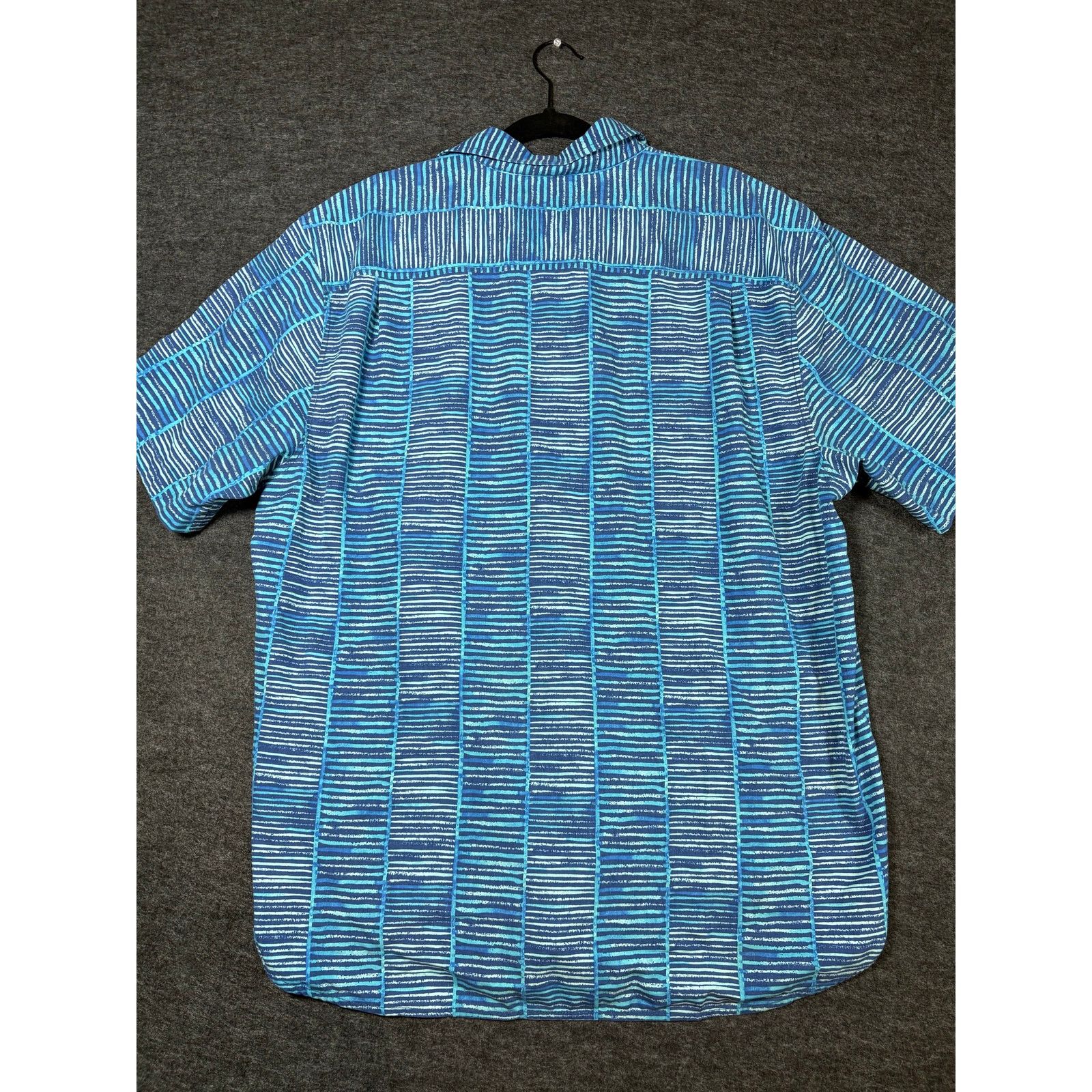 Tommy Bahama Tommy Bahama Blue Striped Short Sleeve Shirt Size XXL #0487 Size US XXL / EU 58 / 5 - 5 Thumbnail