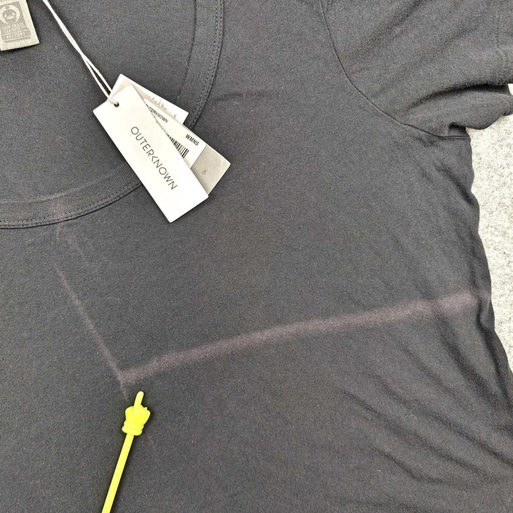 Outerknown Outerknown Shirt Womens Small Black Sunny Scoop Neck Short Sleeve T-Shirt New Size S / US 4 / IT 40 - 2 Thumbnail