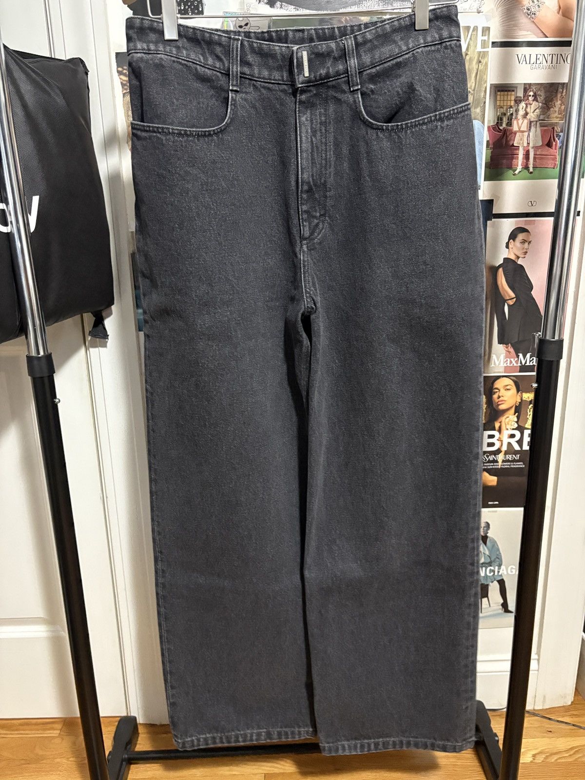 Givenchy Givenchy Wide Jeans Size US 30 / EU 46 - 2 Thumbnail