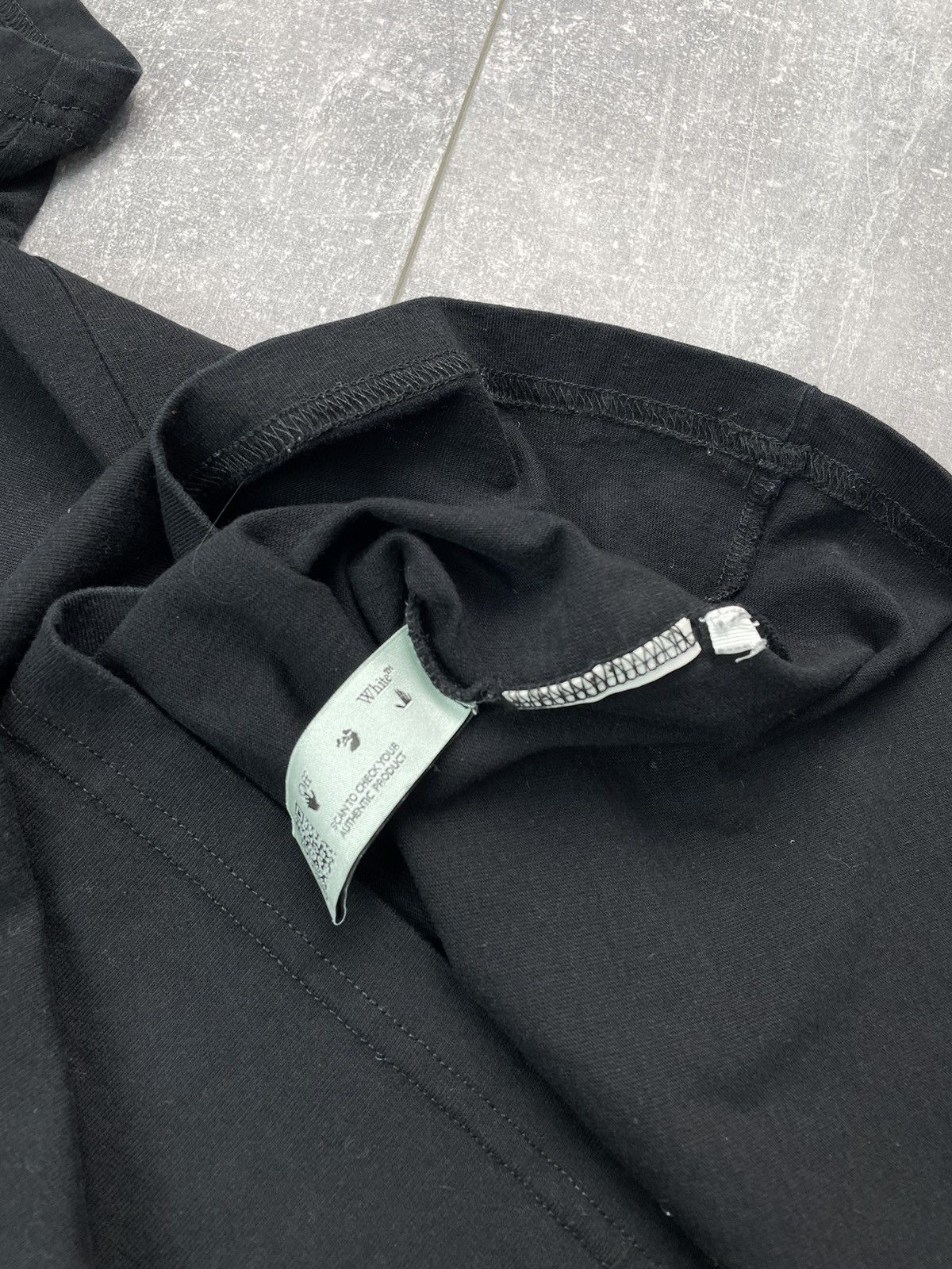 Off-White Off White Black Big Logo T-Shirt Size US S / EU 44-46 / 1 - 7 Thumbnail