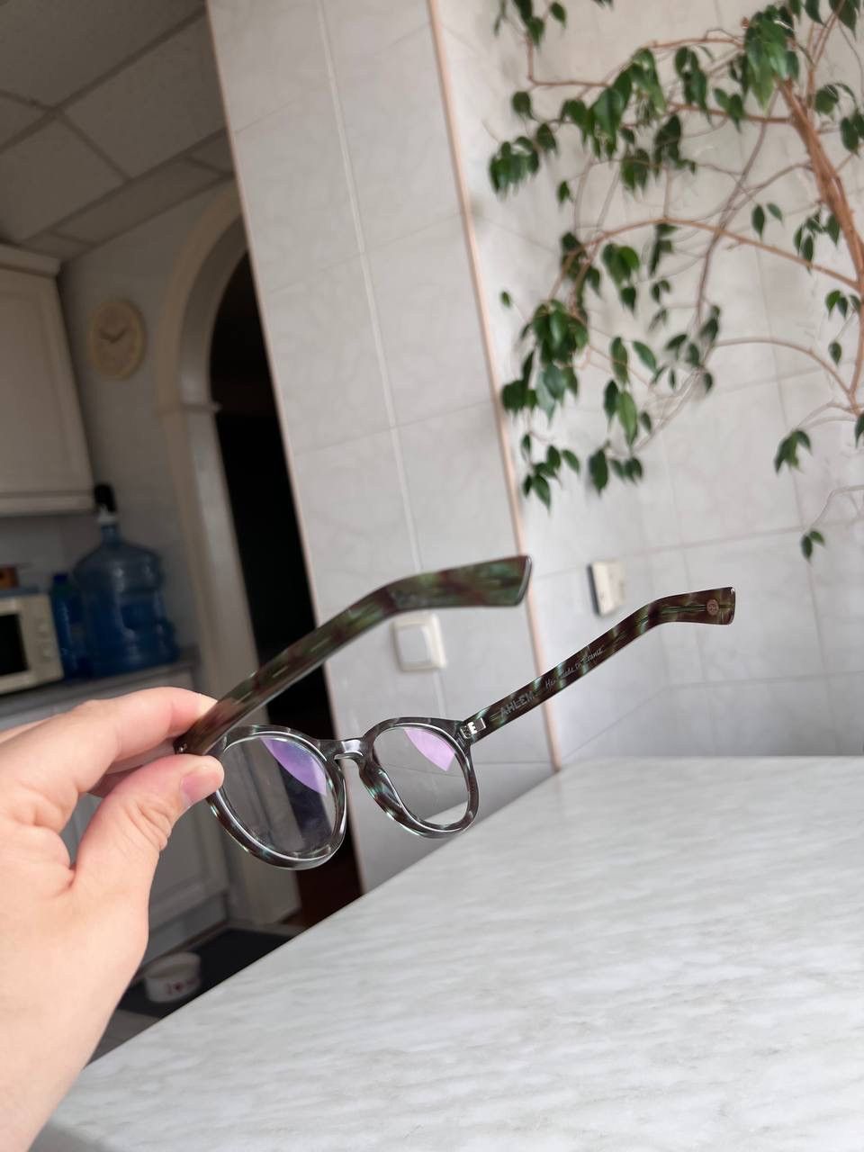AHLEM Eyewear Ahlem Barbes Green Rhombus Eyeglasses Frame Unisex France Size ONE SIZE - 8 Thumbnail