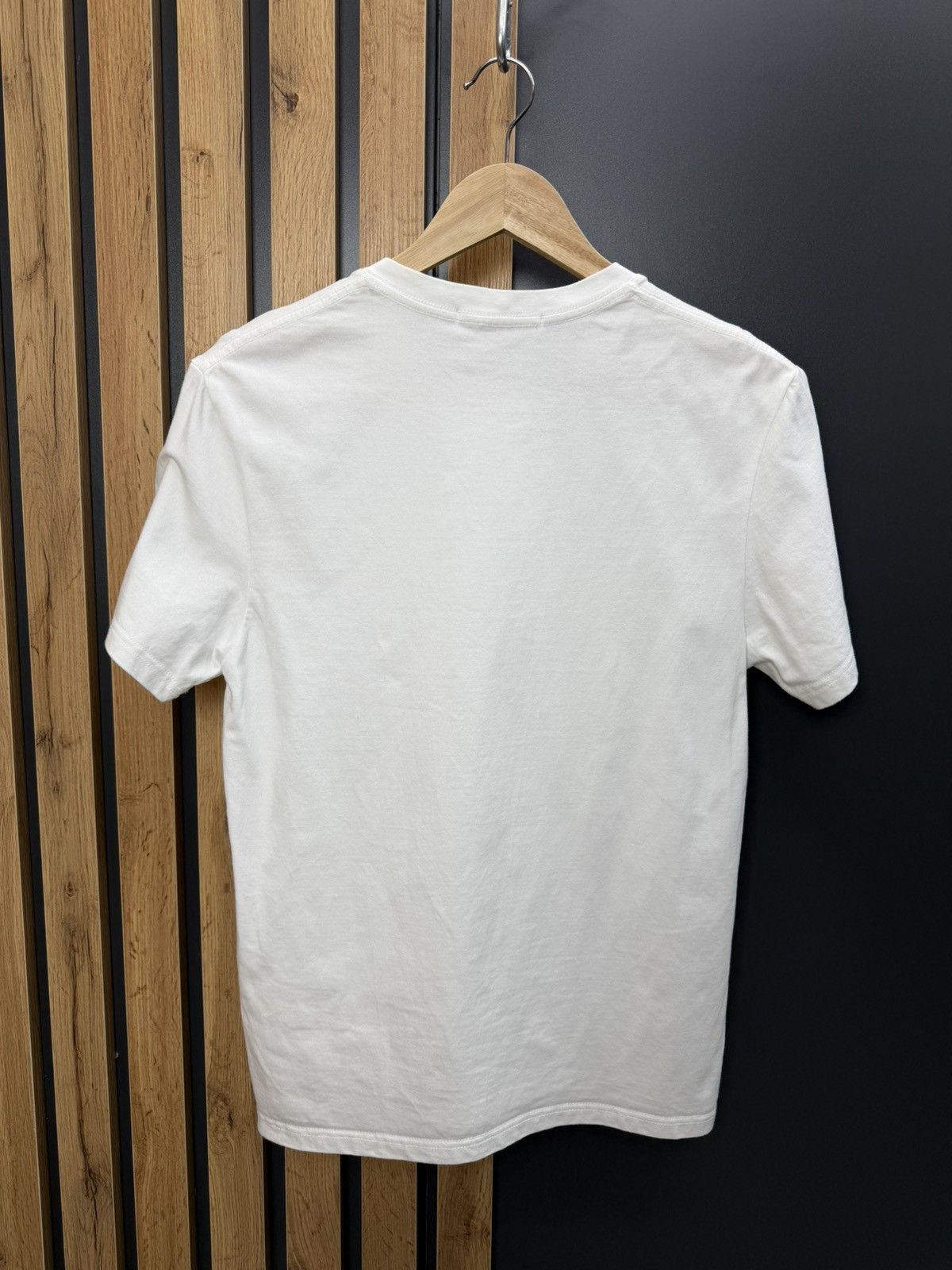 Comme des Garcons PLAY Comme des Garcons Play White Heart Logo T Shirt Size US S / EU 44-46 / 1 - 11 Thumbnail