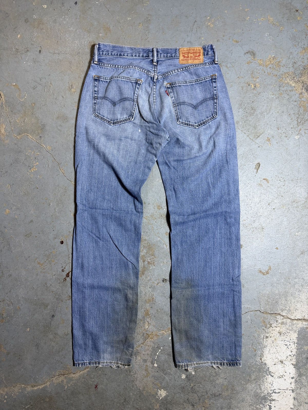 Levi's Vintage Distressed Levi’s 559 denim jeans Size US 32 / EU 48 - 6 Thumbnail