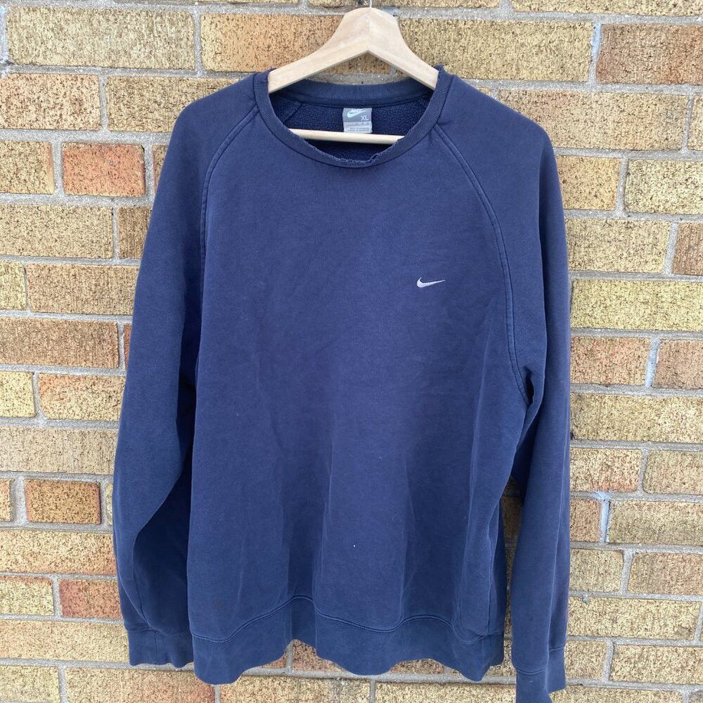 Nike × Vintage Vintage 90s Nike Crewneck Sweater XL Navy Blue Size US XL / EU 56 / 4 - 3 Thumbnail