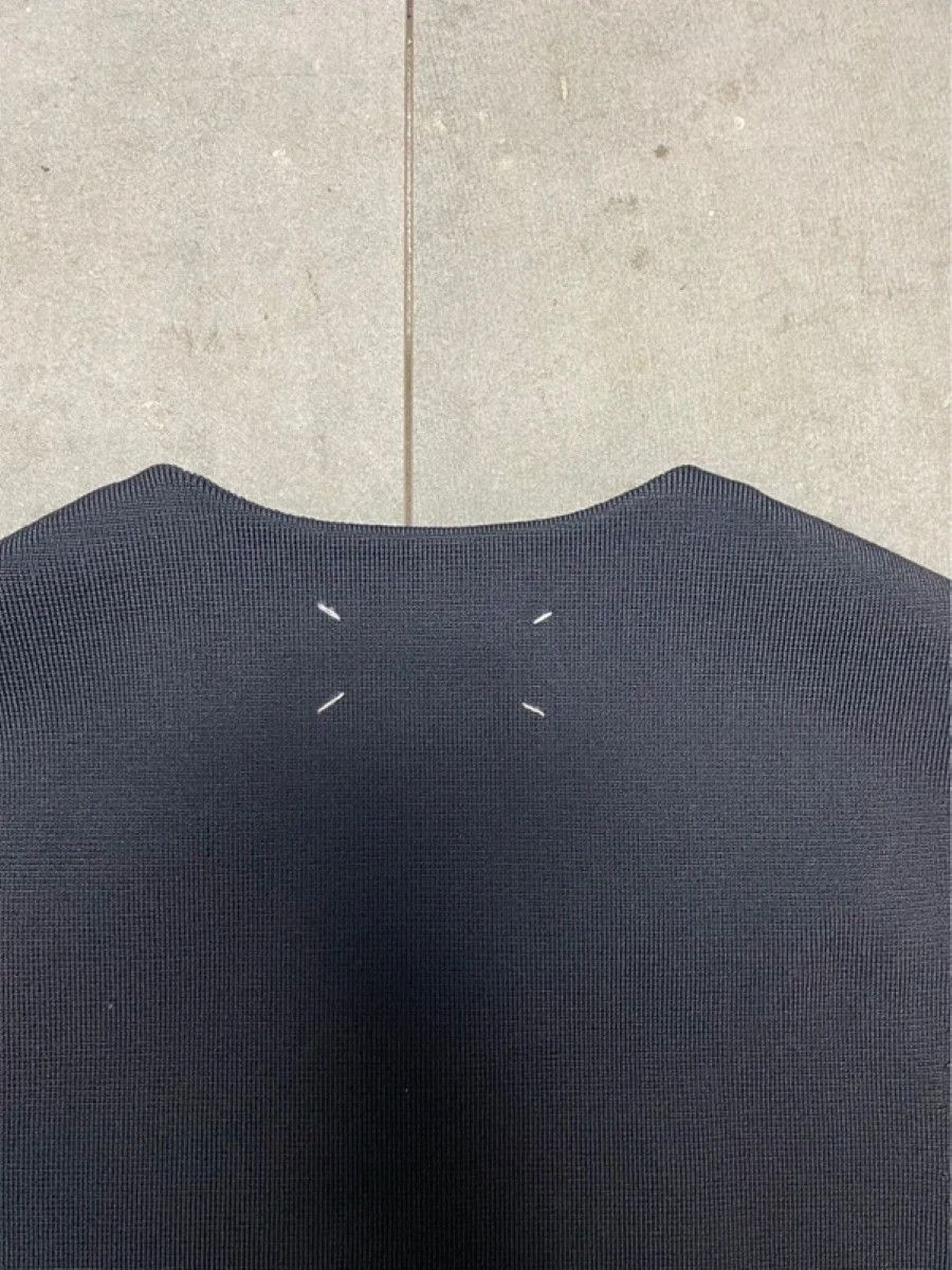 Maison Margiela Maison Margiela Line 14 V-neck Slim-Fit Knit Sleeveless Vest Size US S / EU 44-46 / 1 - 9 Thumbnail