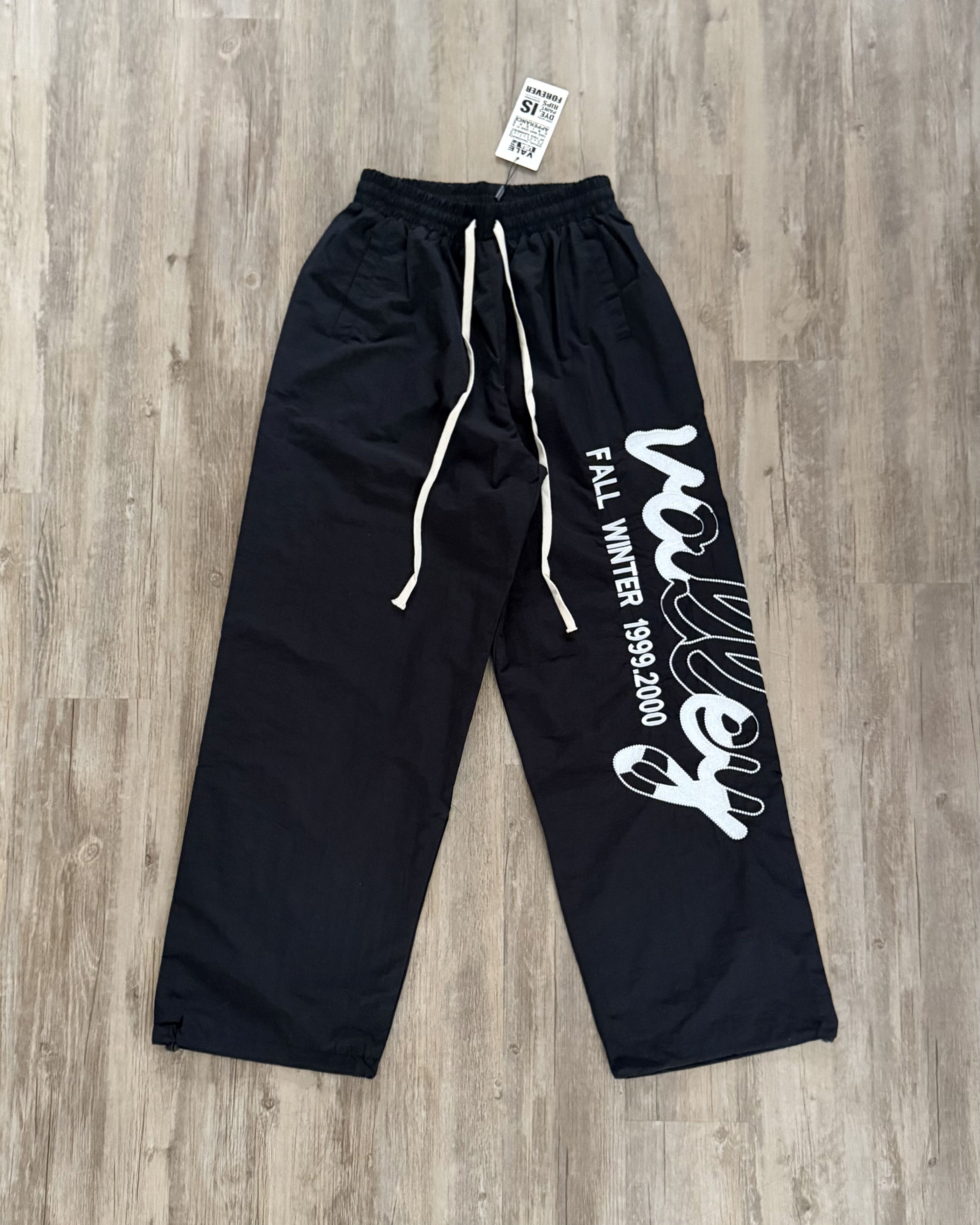 Vale Vale Big Signiture Swish Sweatpants Size US 38 / EU 54 - 1 Thumbnail