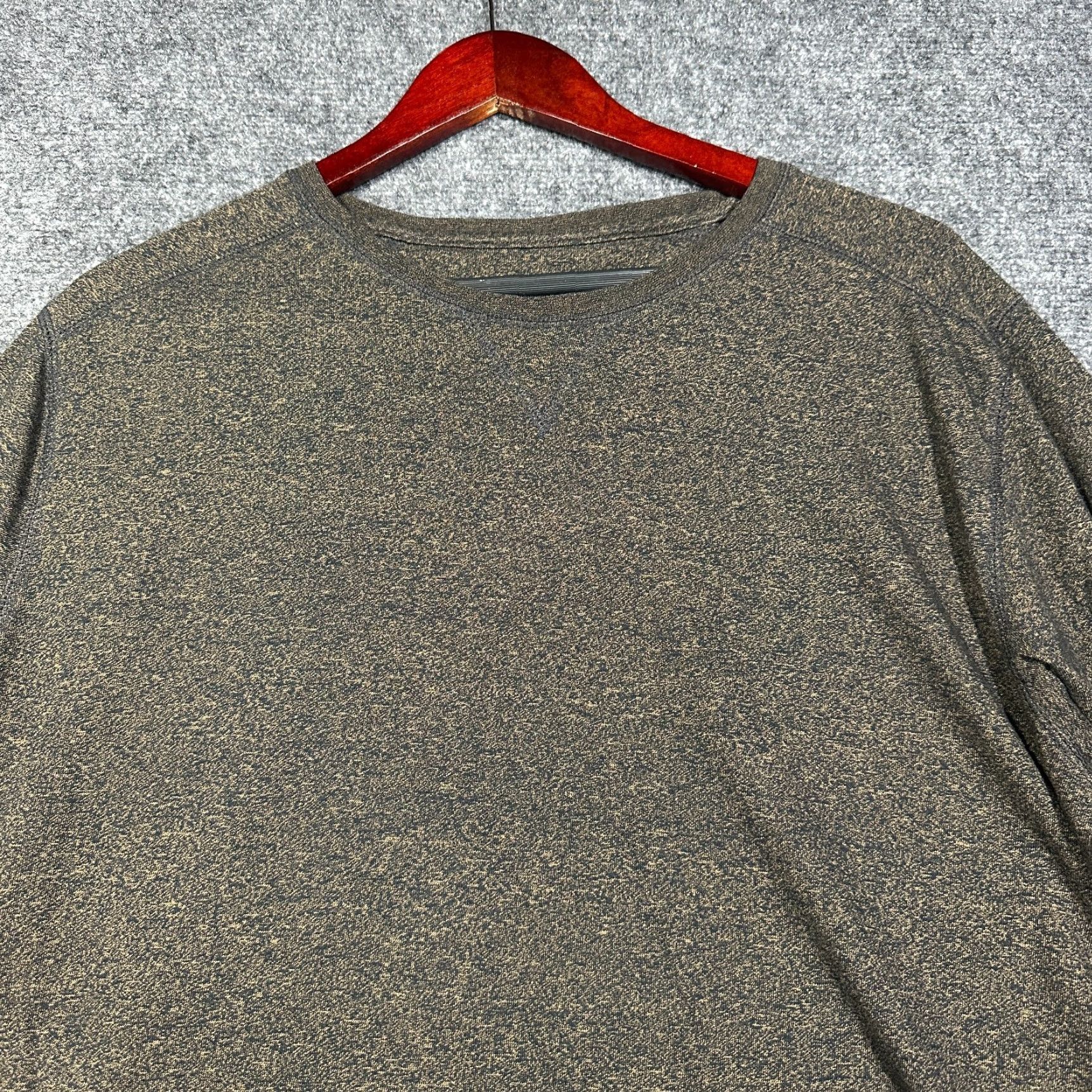 Vintage John Bartlett Consensus Shirt Mens Large Tee Cotton Blend Long Sleeve Crew Neck Size US L / EU 52-54 / 3 - 4 Thumbnail