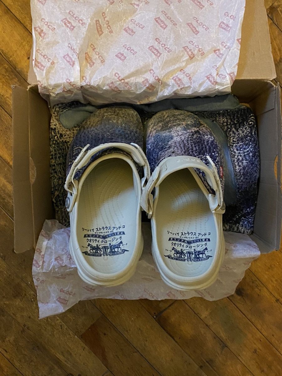 Crocs Proleta re art Levi’s x crocs All Terrain Clog Size US 10 / EU 43 - 4 Thumbnail