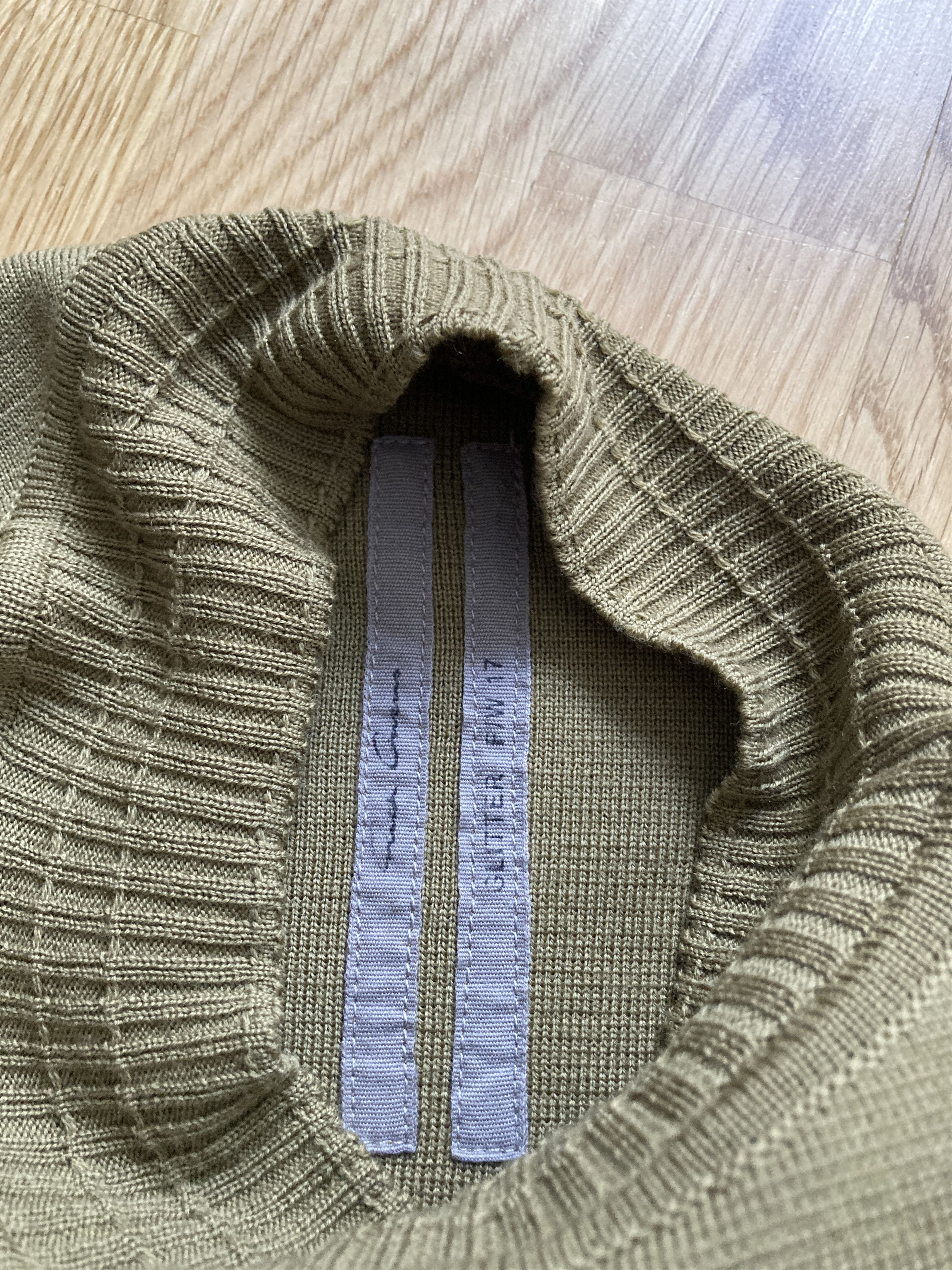 Rick Owens F/W 17 "GLITTER" Runway Subhuman Knit in Gold Rick Owens M Size M / US 6-8 / IT 42-44 - 16 Thumbnail