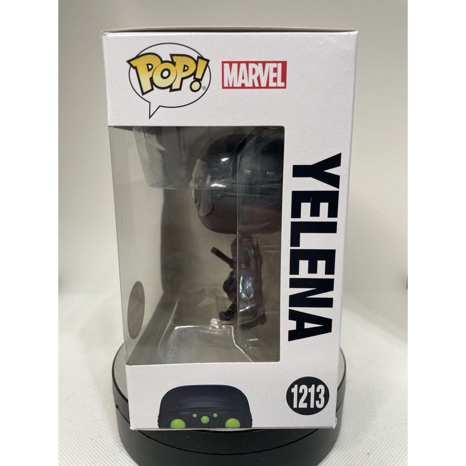 Marvel Comics Funko Pop Yelena 1213 Chase - W Protector Size ONE SIZE - 3 Thumbnail