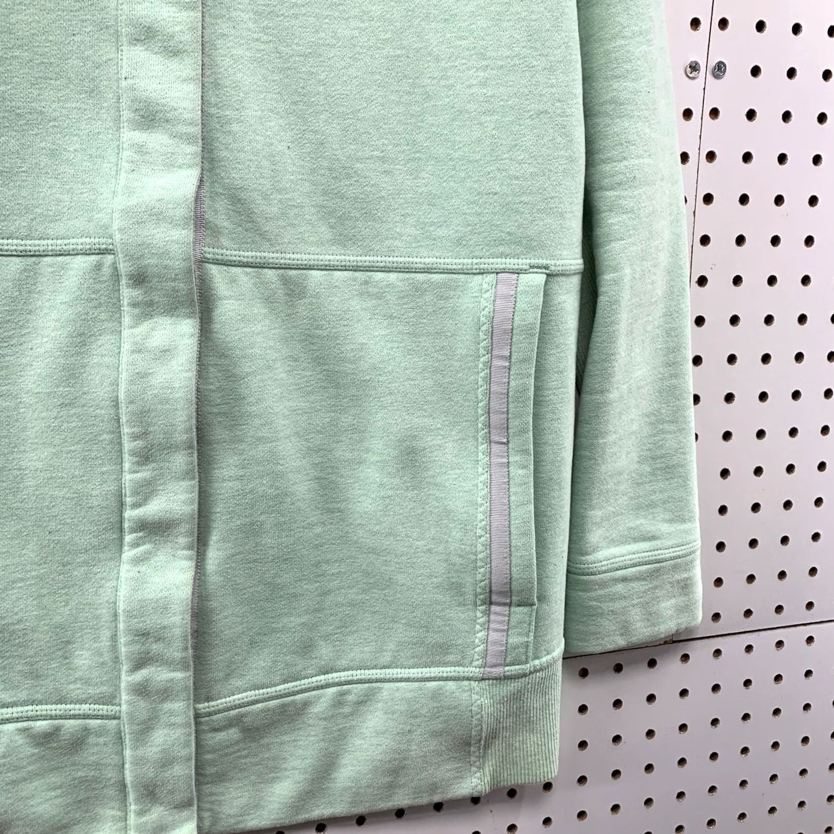 Lululemon Lululemon Yin To My Yang Cardi Fleece Snap Front Jacket Heathered Green Size 8 Women Athletic Zip Jacket Size M / US 6-8 / IT 42-44 - 5 Thumbnail