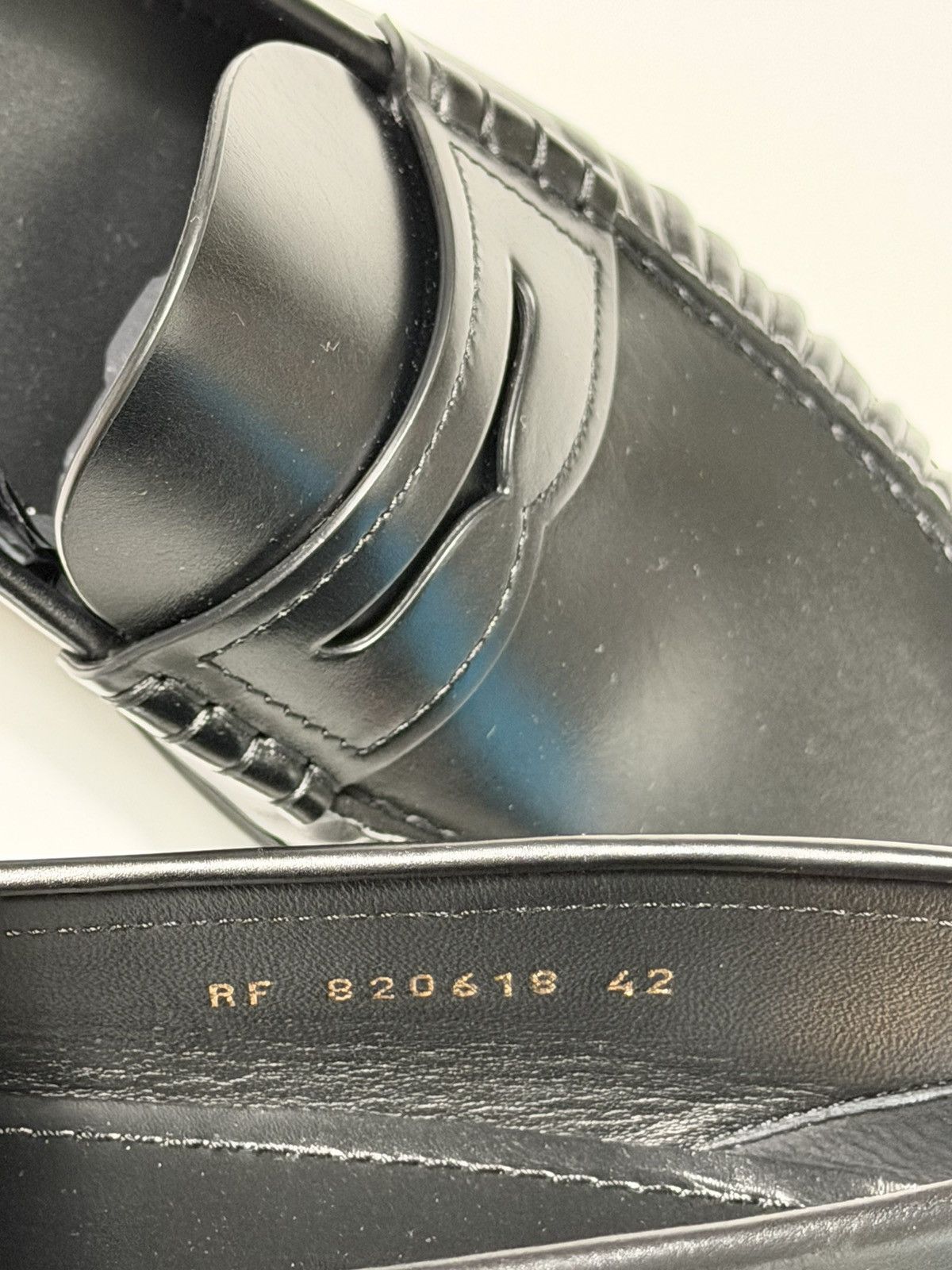 Saint Laurent Paris Saint Laurent YSL Smooth leather loafers Size US 9 / EU 42 - 11 Thumbnail
