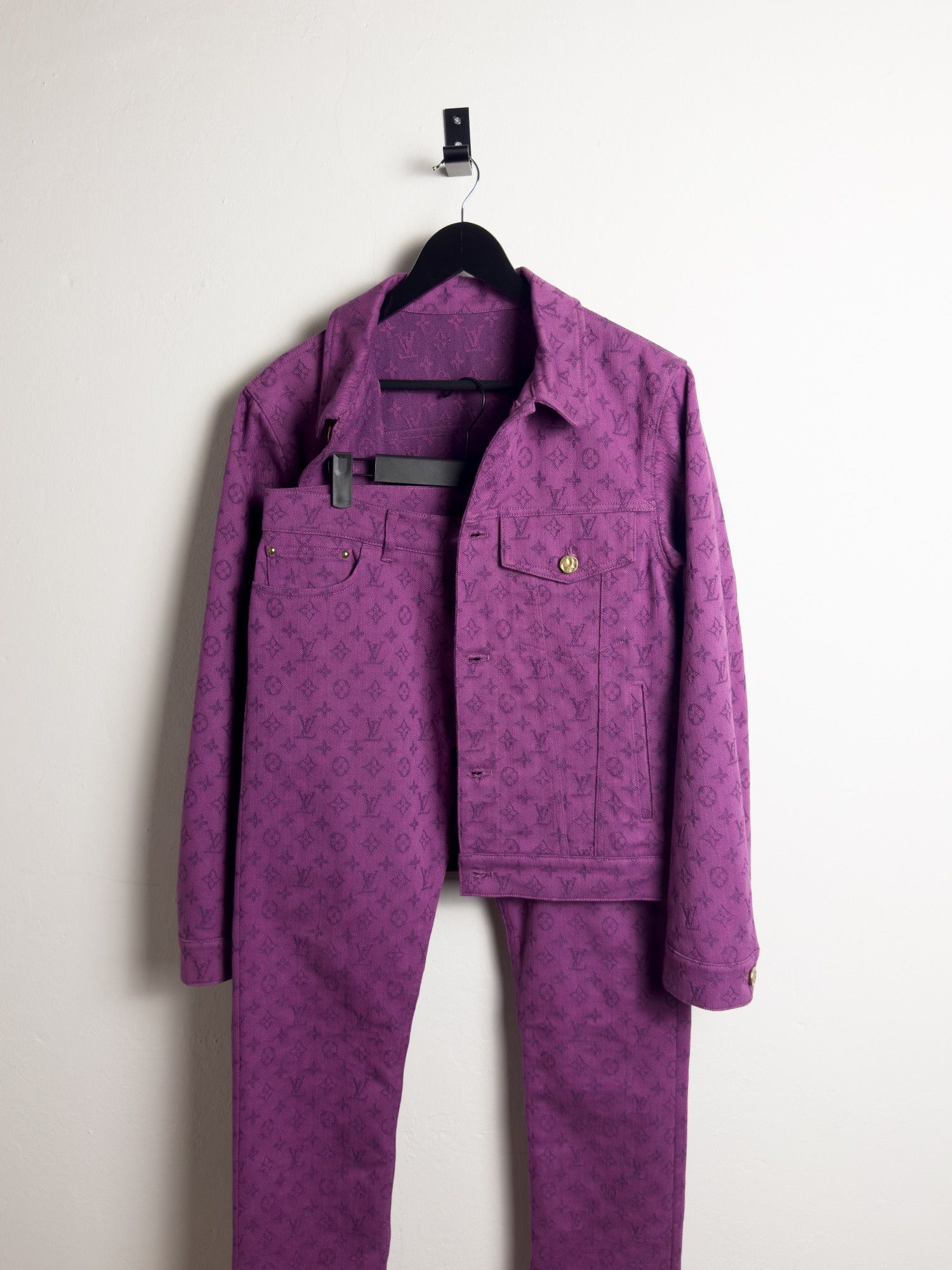 Image of Louis Vuitton Purple Monogram Denim Suit, Men's (Size Small)