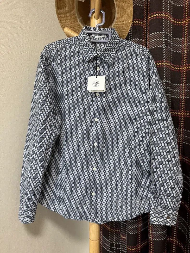 Hermes Hermes size 40 Linen shirt Size US XXS / EU 40 - 1 Thumbnail