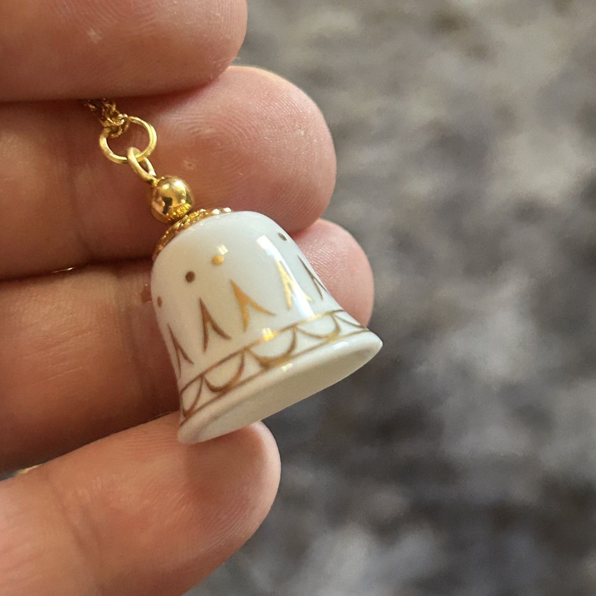 Handmade Handcrafted vintage gold painted ceramic bell necklace Size ONE SIZE - 5 Thumbnail