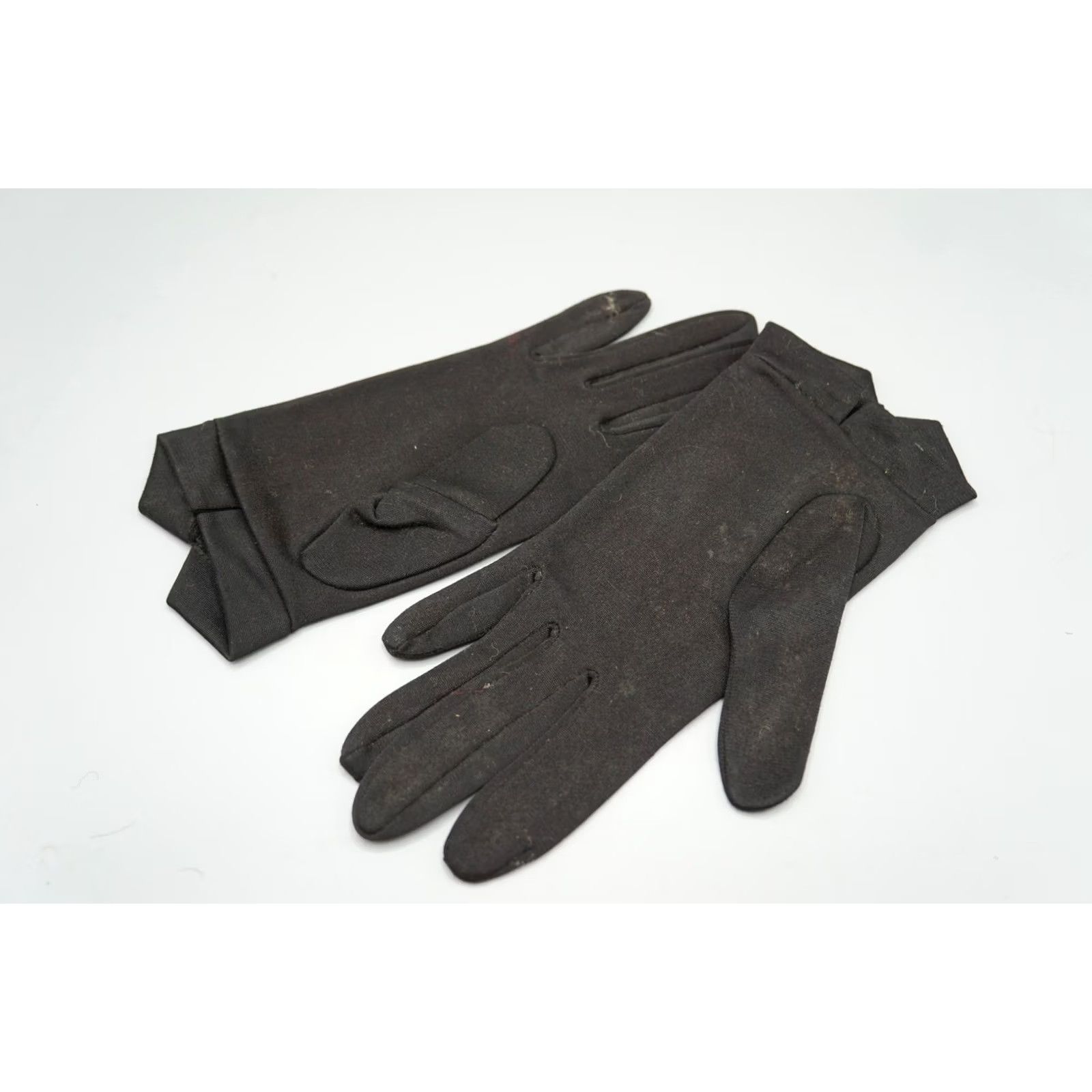 Vintage Women's Dress Gloves Black Scalloped Cuff Wrist Length Formal Occasion Elegant Size ONE SIZE - 6 Thumbnail