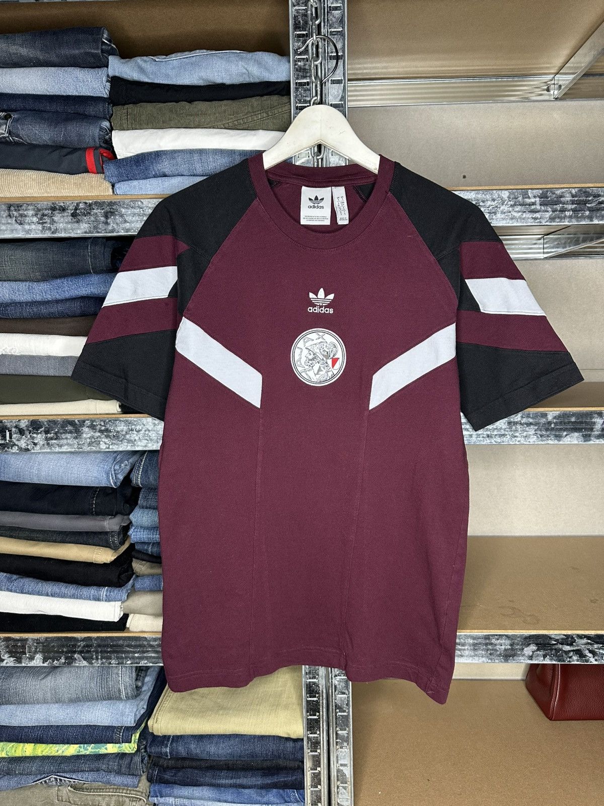 Adidas Adidas Originals Ajax Amsterdam Crewneck T-Shirt Size US S / EU 44-46 / 1 - 1 Thumbnail