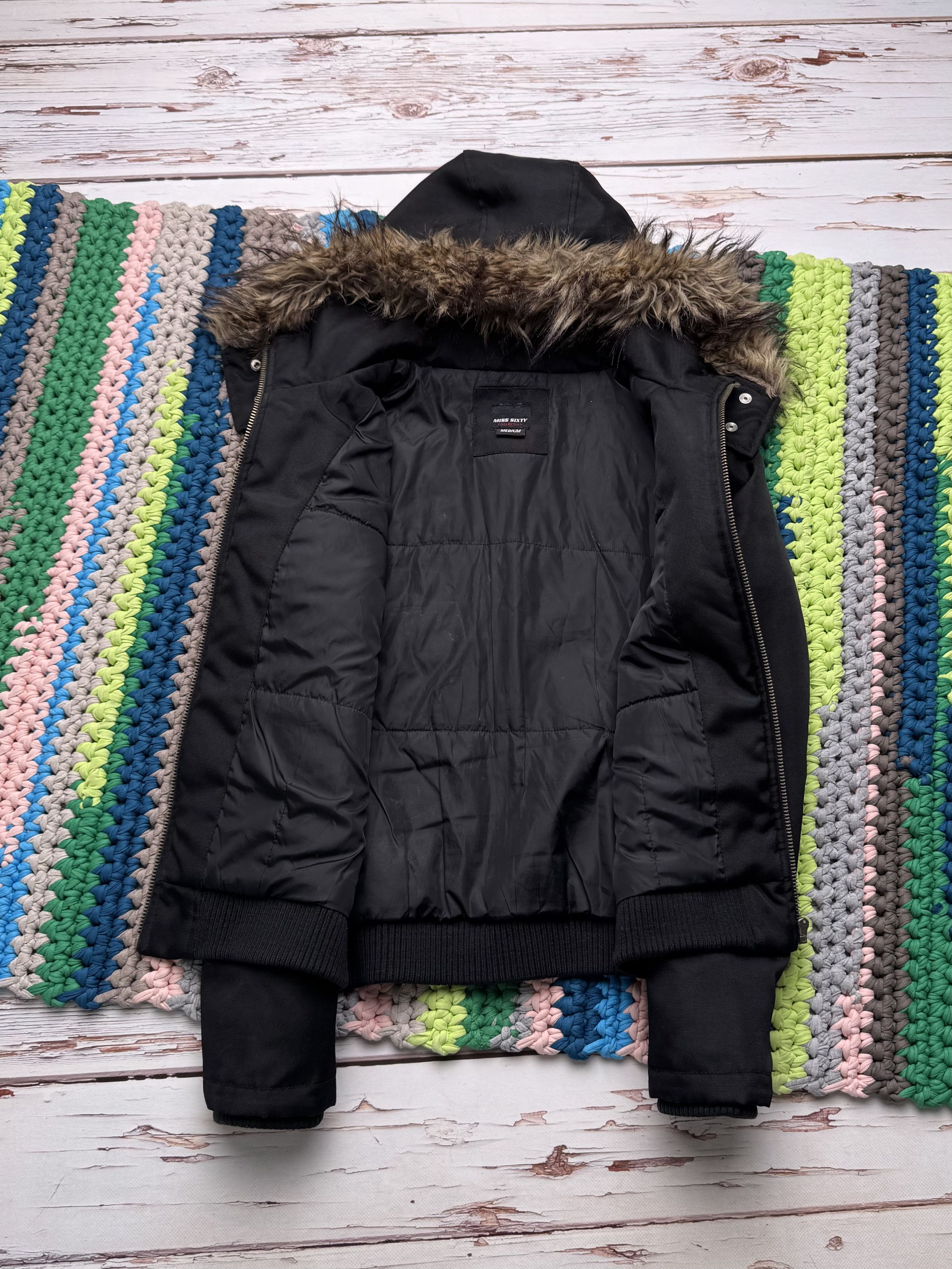 Miss Sixty Miss Sixty Vintage Cropped Jacket With Faux Fur Hood (D10) Size M / US 6-8 / IT 42-44 - 11 Thumbnail