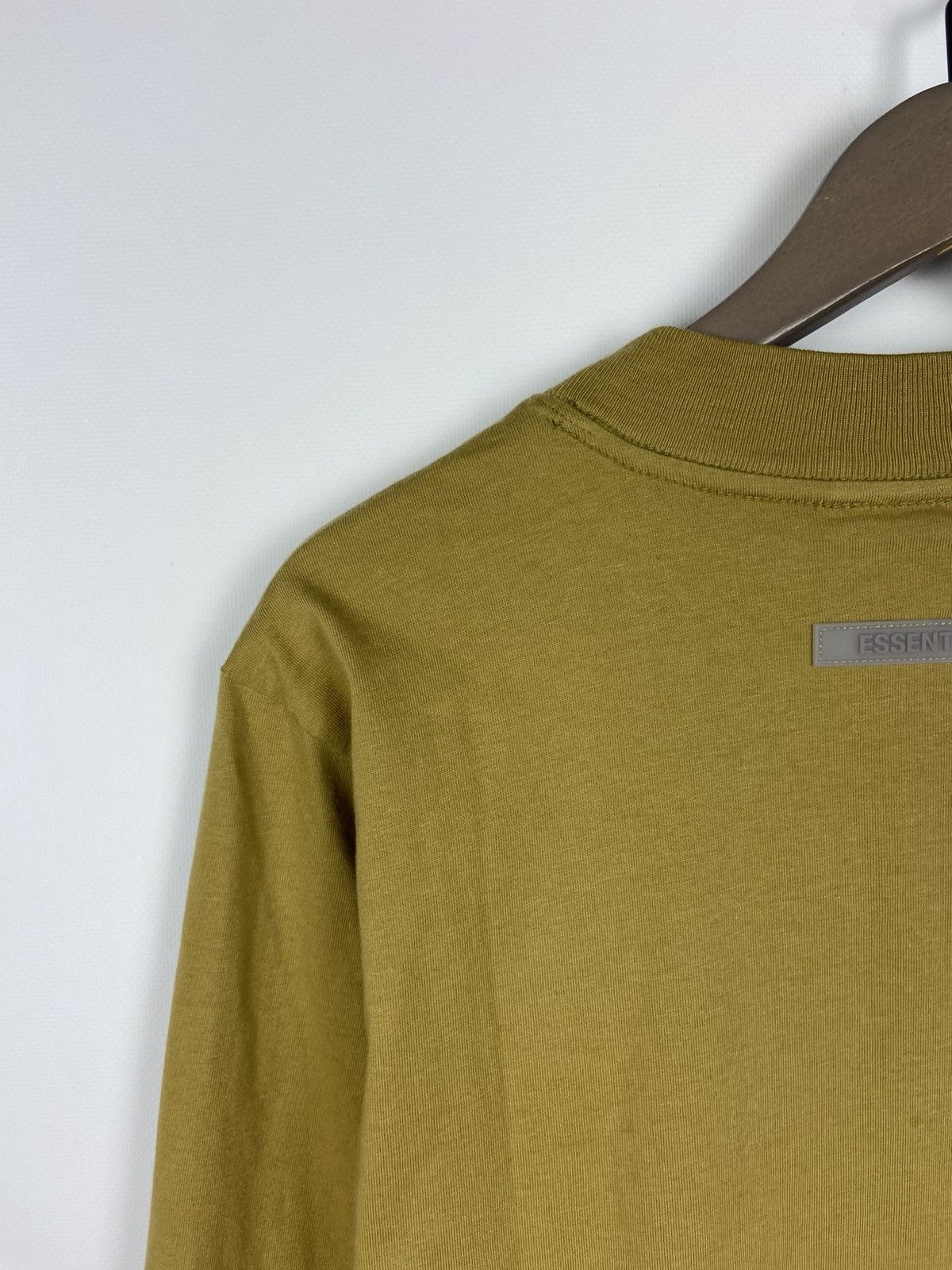 Designer × Fear of God New! Fear Of God Essentials Logo Long Sleeve Sweatshirt Size US S / EU 44-46 / 1 - 17 Thumbnail