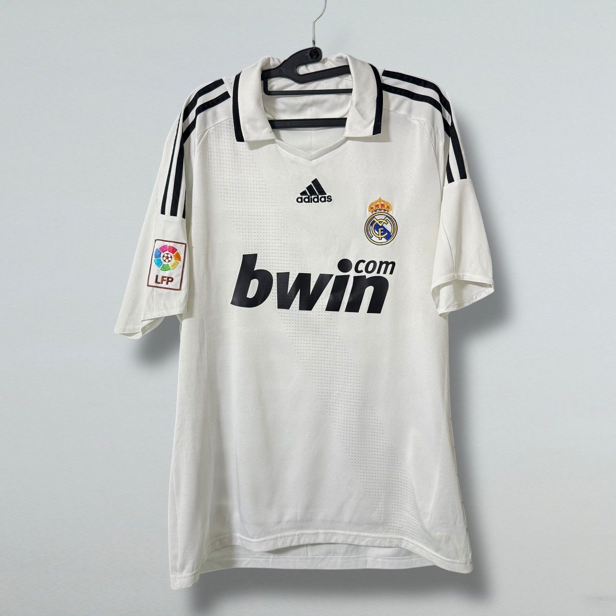 Adidas 08 09 real madrid raul home jersey Size US M / EU 48-50 / 2 - 2 Thumbnail