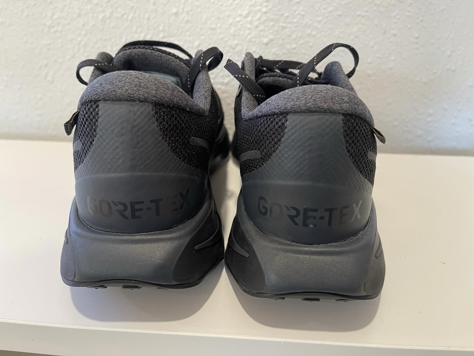 Nike Nike Motiva GORE-TEX Women Waterproof Walking Shoes Size 11 Size US 11 / IT 41 - 3 Thumbnail