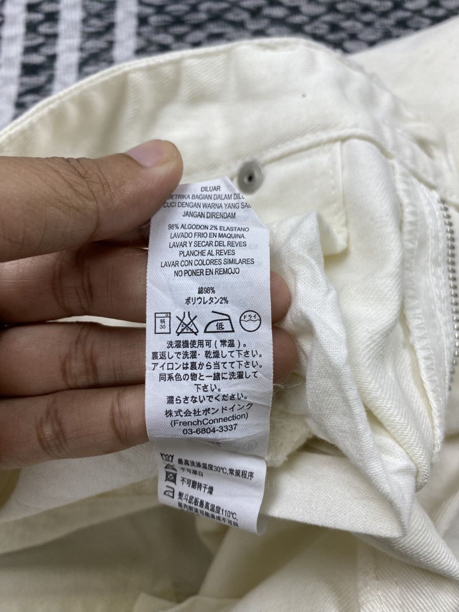 French Connection French Connection Pure White Straight Cut Pants Size US 31 - 14 Thumbnail