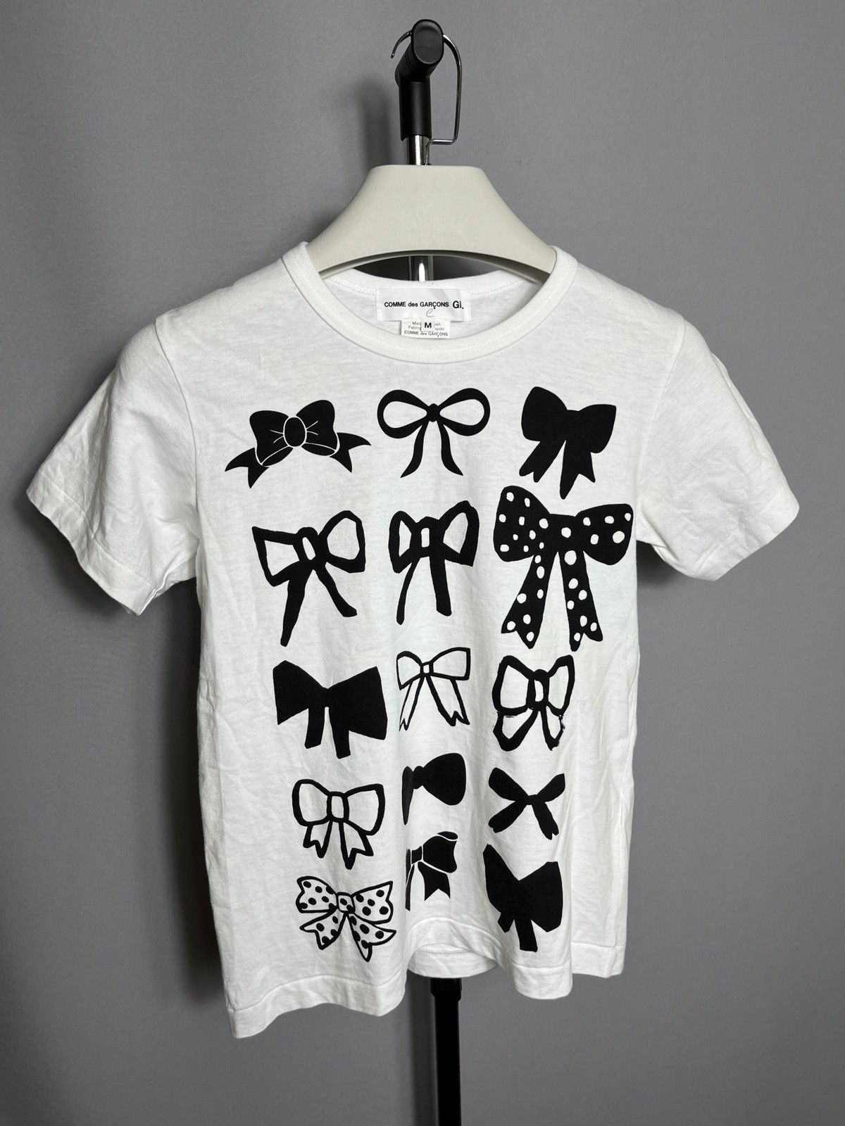 Comme des Garcons comme des garcons woman’s t-shirt white print bow Size M / US 6-8 / IT 42-44 - 1 Thumbnail