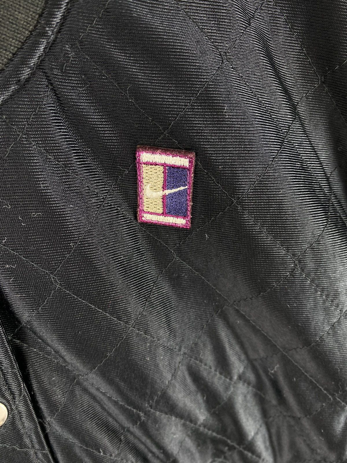 Nike Vintage 90’s Nike Quilted varsity Jacket Size XS / US 0-2 / IT 36-38 - 10 Thumbnail