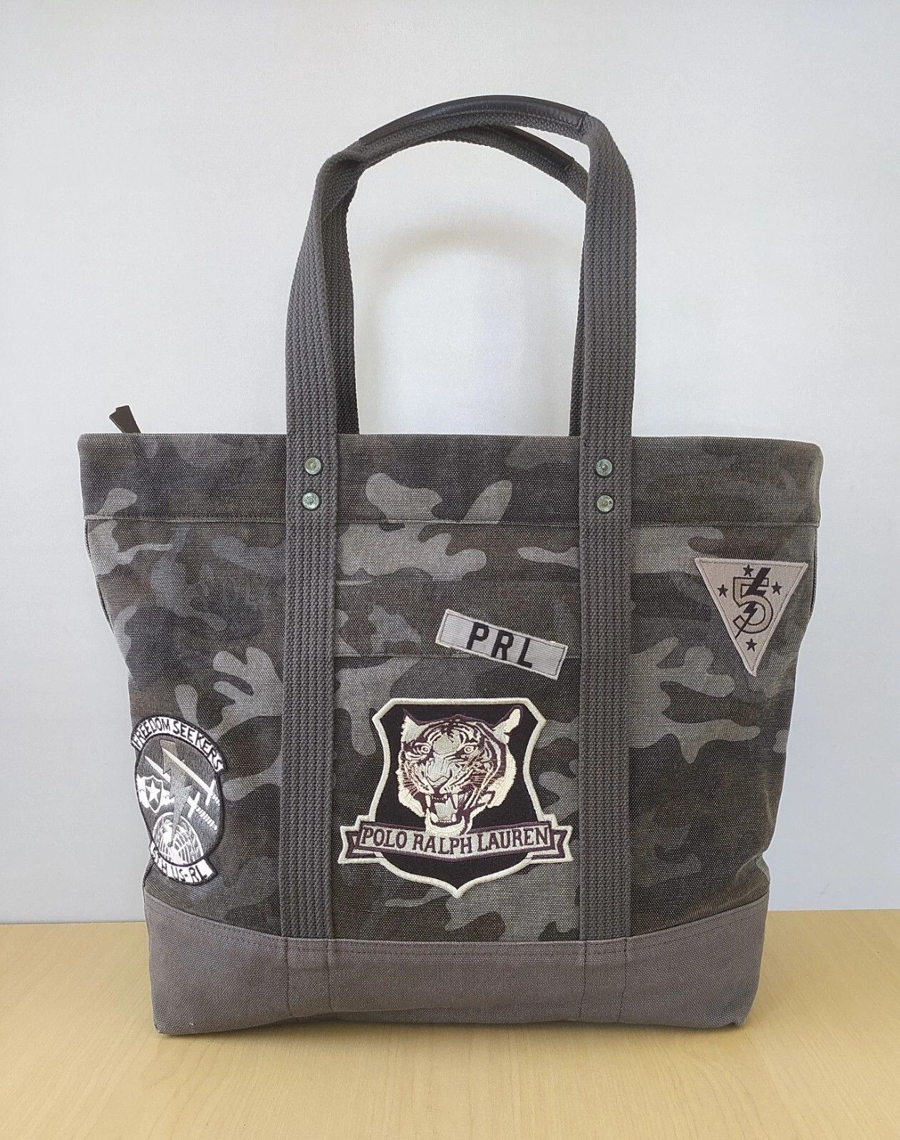 Polo Ralph Lauren Polo Ralph Lauren Canvas Camo Tote FTP 3151 Size ONE SIZE - 1 Thumbnail