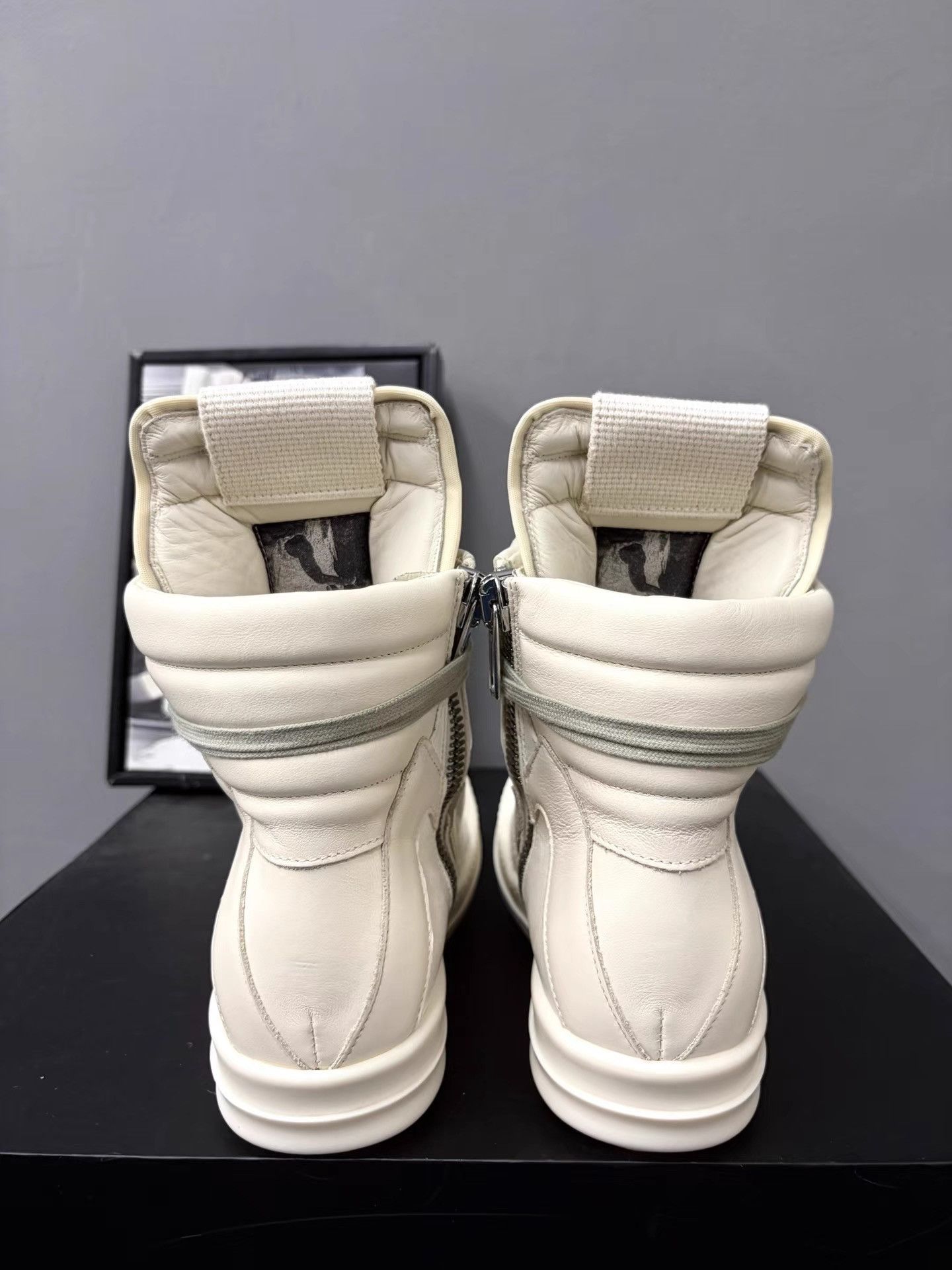 Rick Owens Rick Owens Pure White Inverted Triangle High-Top Shoes K34 Size US 5 / IT 35 - 7 Thumbnail