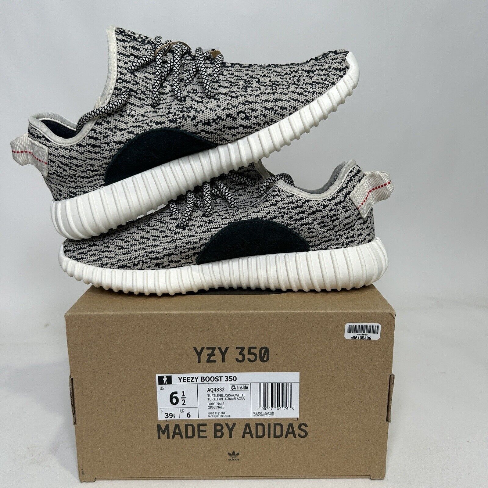 Adidas adidas Yeezy Boost 350 “Turtle Dove” 2022 Size US 8 / IT 38 - 3 Thumbnail