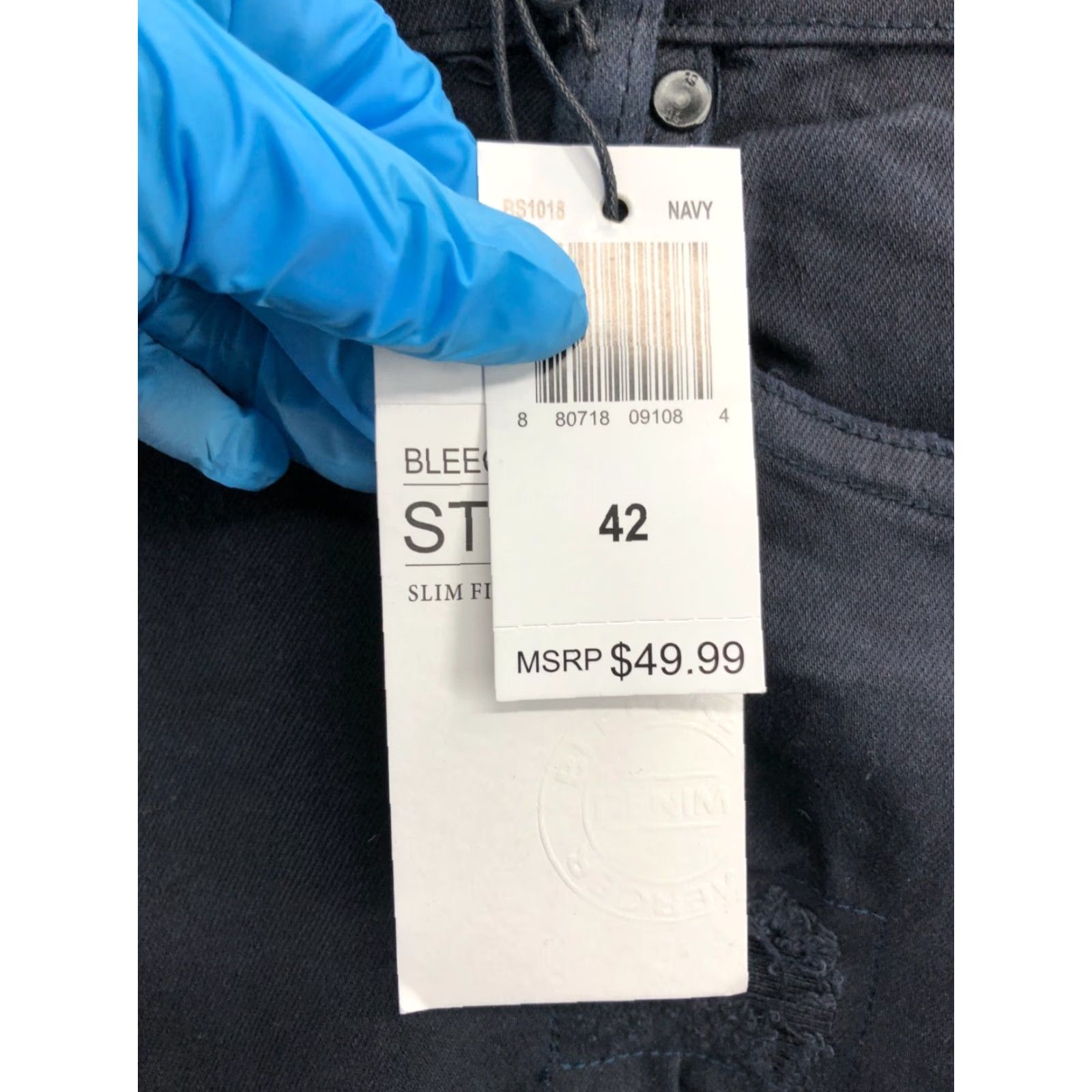 Vintage Bleeker & Mercer Bermuda Shorts Mens Slim Mid Rise Dark Navy Blue 42 Denim Cotton Blend 5-Pocket Style Bermuda Casual Everyday Size US 42 / EU 58 - 4 Thumbnail