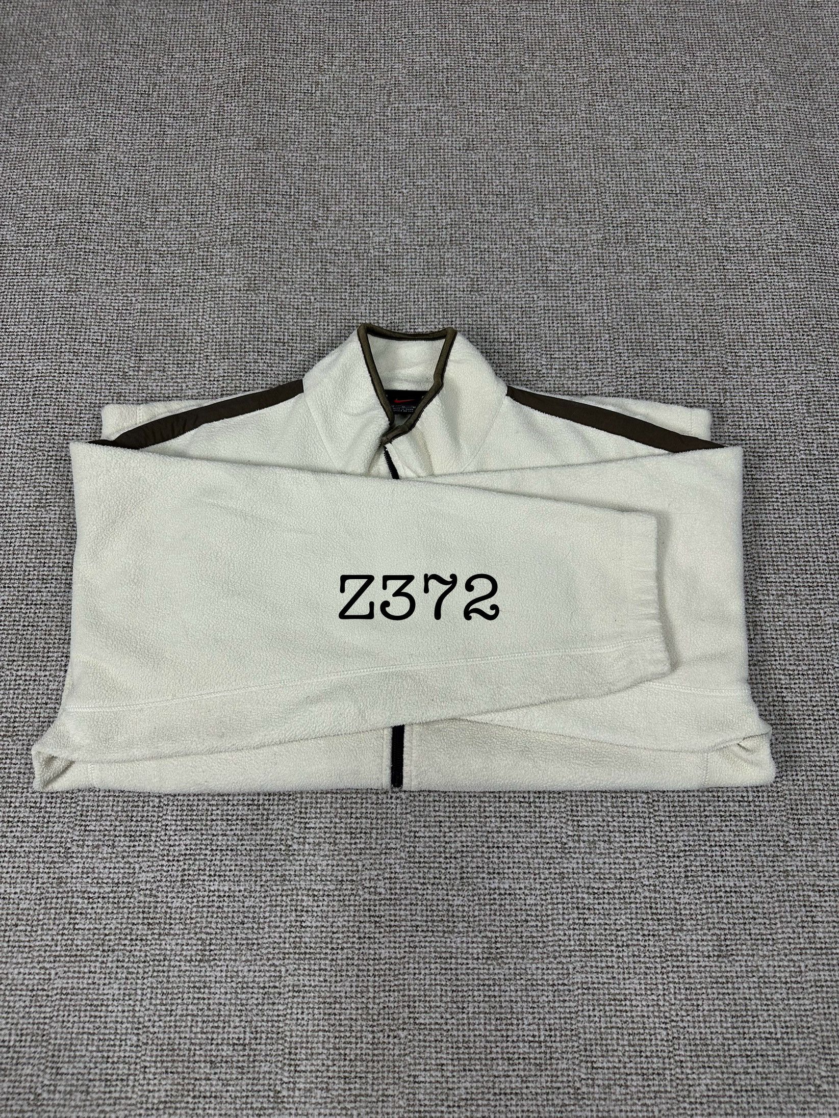 Nike Vintage Nike Swoosh Fleece Track Jacket Z372 Size US M / EU 48-50 / 2 - 13 Thumbnail