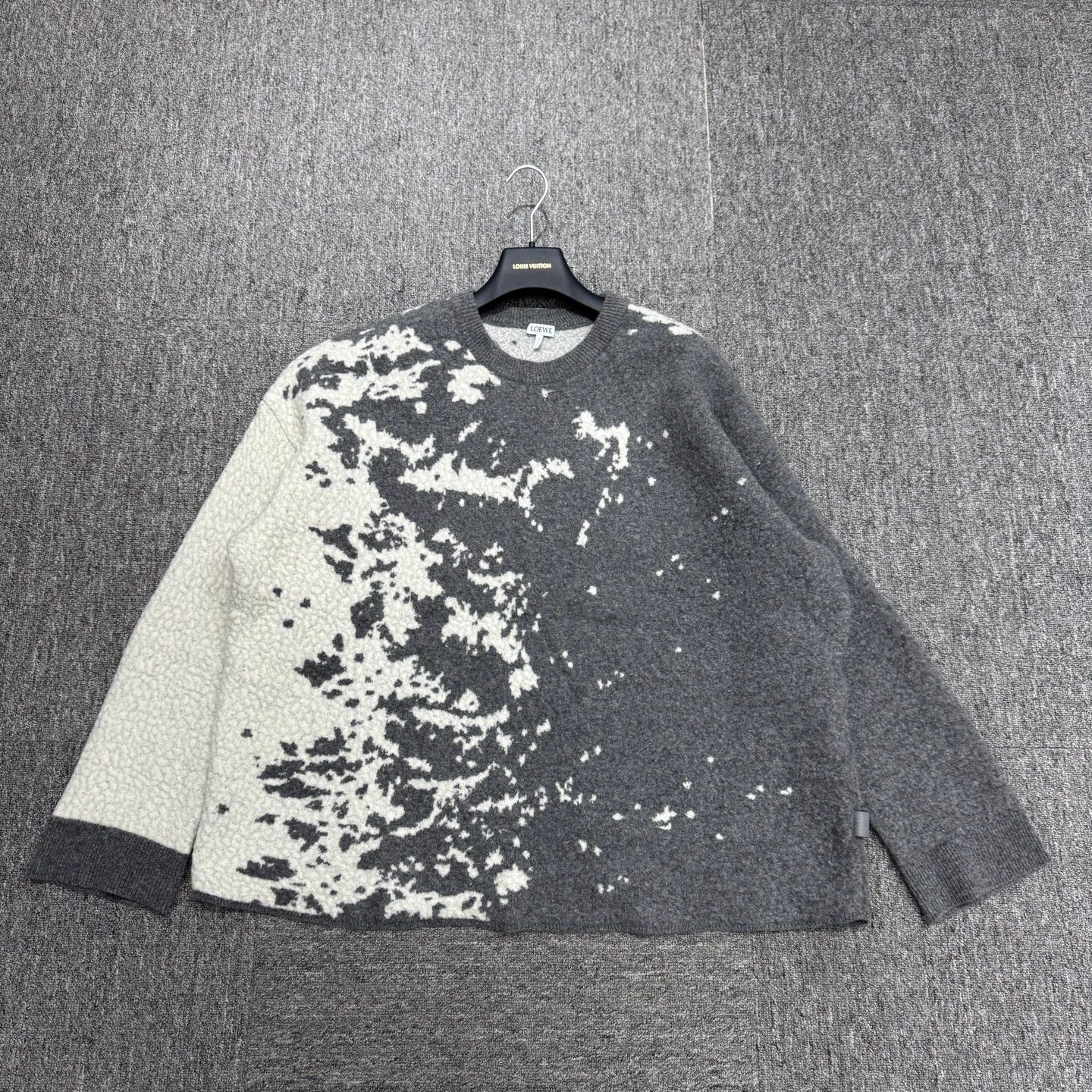 Loewe Loewe dip-dye wool sweater L Size L / US 10 / IT 46 - 1 Thumbnail