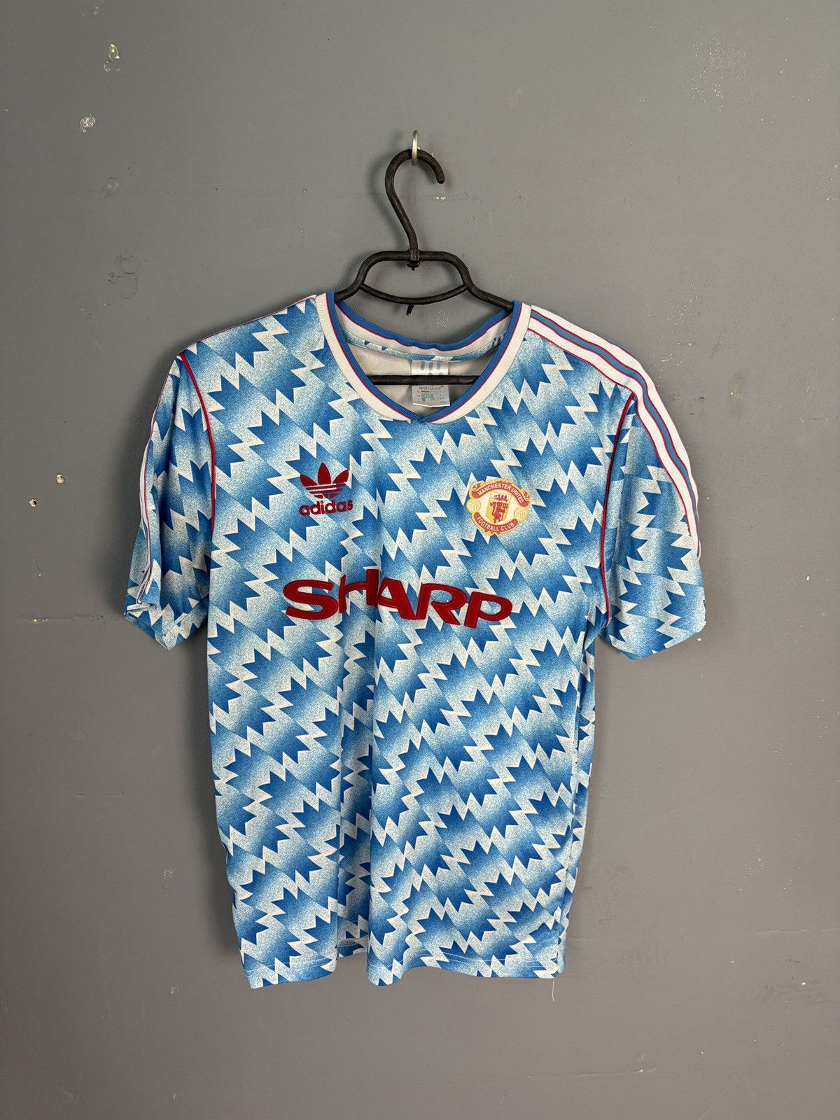 Other Manchester United sharp vintage soccer jersey M sz (cantona) Size US M / EU 48-50 / 2 - 2 Thumbnail