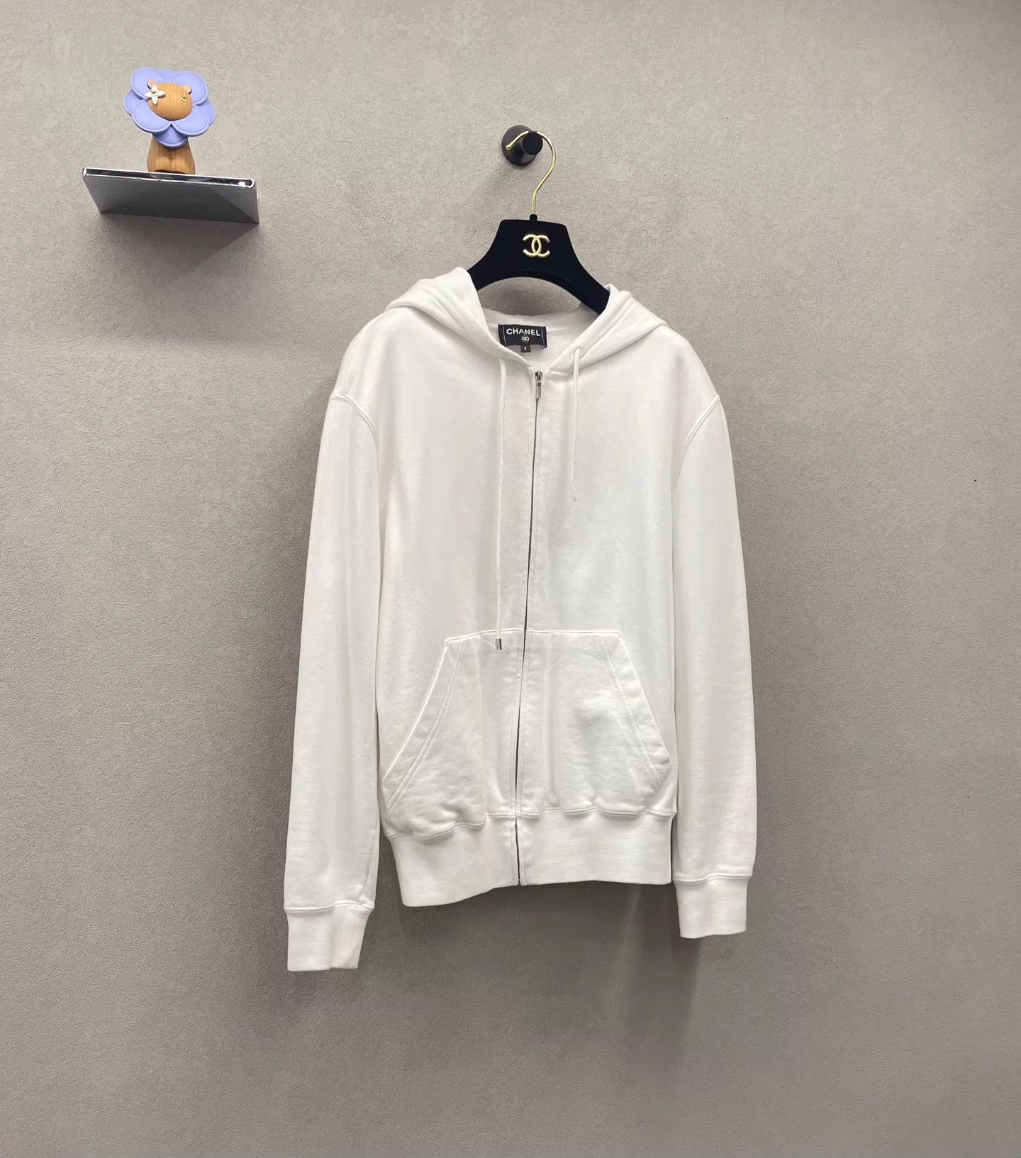 Chanel Chanel Camellia White Minimal Sweatshirt Jacket S Size S / US 4 / IT 40 - 3 Thumbnail