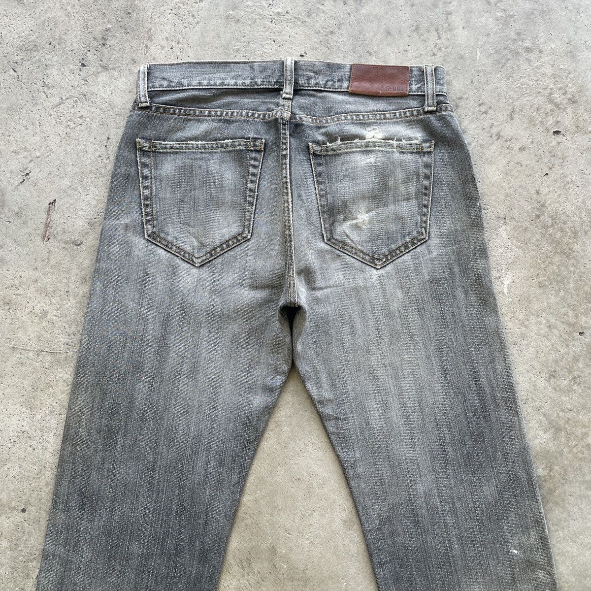 Japanese Brand W31 Vintage Japanese Faded Black Distressed Jeans Pants Size US 31 - 9 Thumbnail