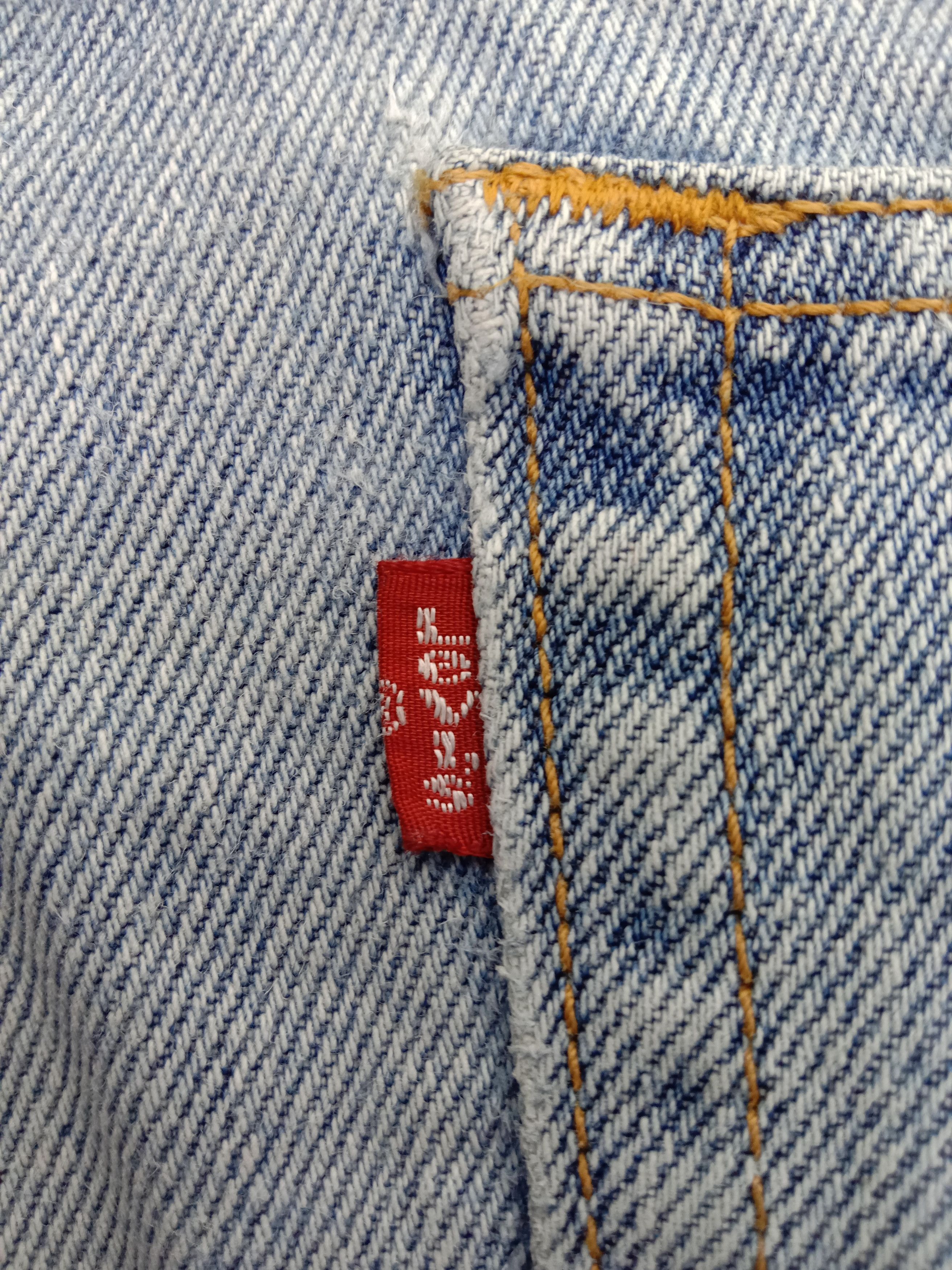 Levi's Vintage Levi's 560 Jeans Dirty Wash Comfort Fit Denim Size US 33 - 12 Thumbnail