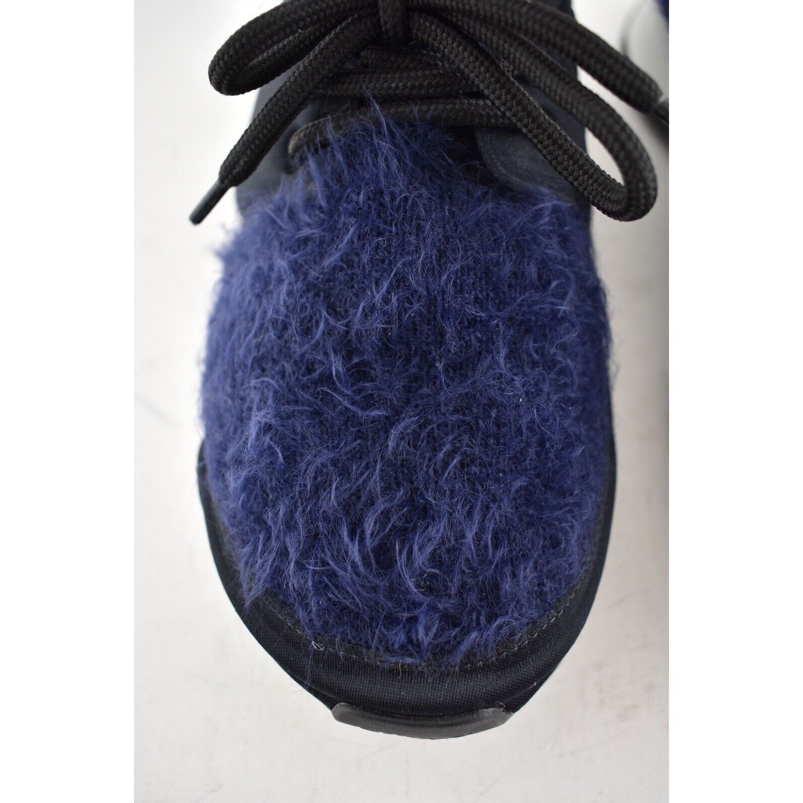 Chanel 18A Stretch Fabric Knit CC Satin Flat Trainer Sneaker 38 Size US 8 / IT 38 - 6 Thumbnail