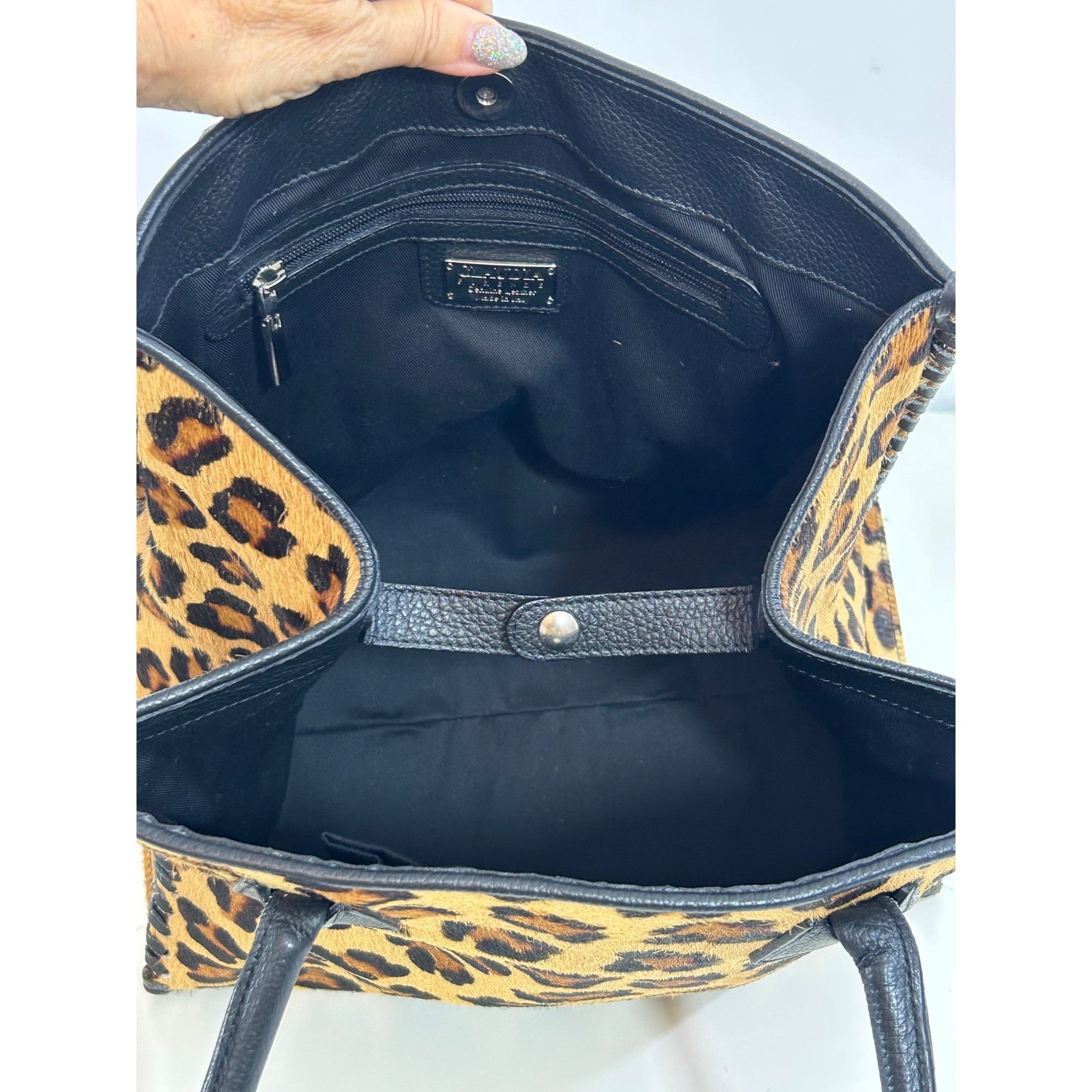 Other Claudia Firenze Leopard Print Calf Hair Black Leather Tote V Size ONE SIZE - 6 Thumbnail